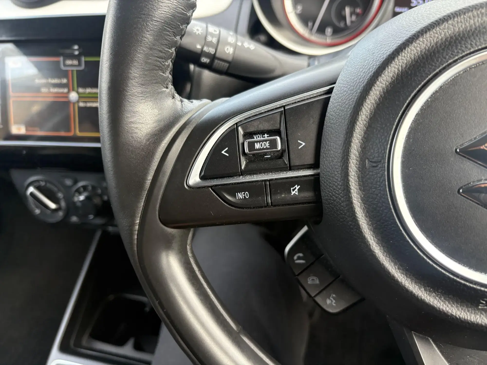 Suzuki Swift Image 24 Suzuki Swift Image 24