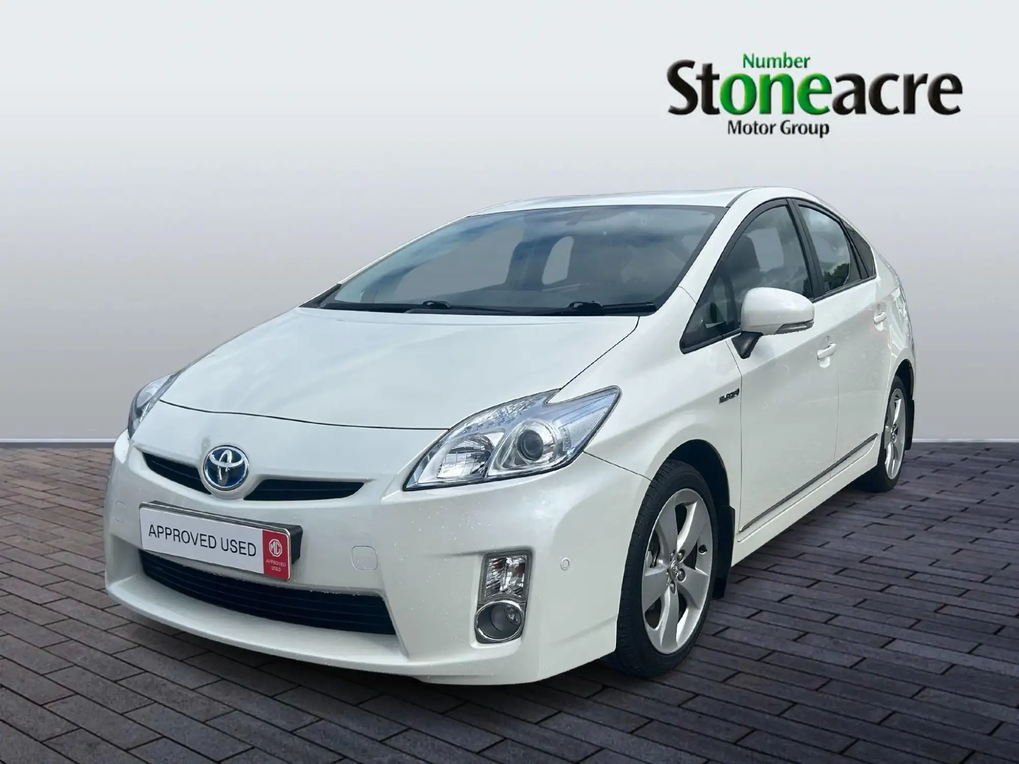 Toyota Prius 1.8 VVT-h T Spirit CVT Euro 5 (s/s) 5dr NV61LHU Image 2
