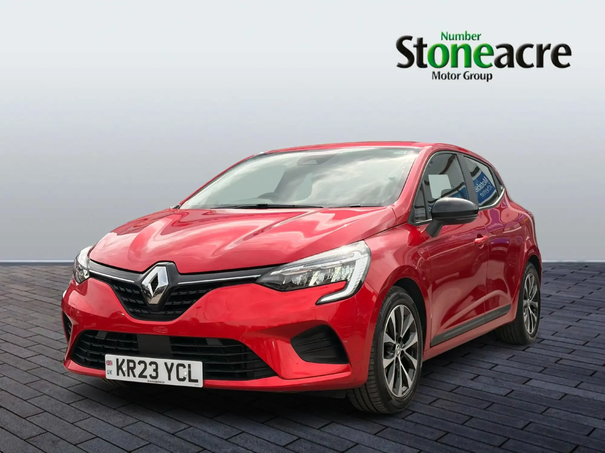 Renault Clio E-Tech Evolution E-TECH Hybrid 145 Auto MY22 KR23YCL Image 3