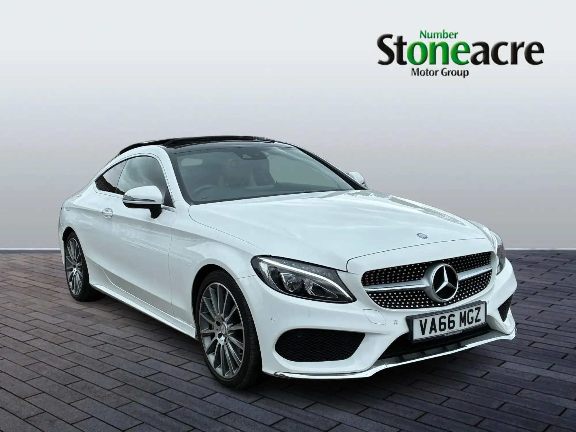 Mercedes-Benz C-Class 2.1 C250d AMG Line (Premium Plus) G-Tronic+ Euro 6 (s/s) 2dr VA66MGZ Image 1