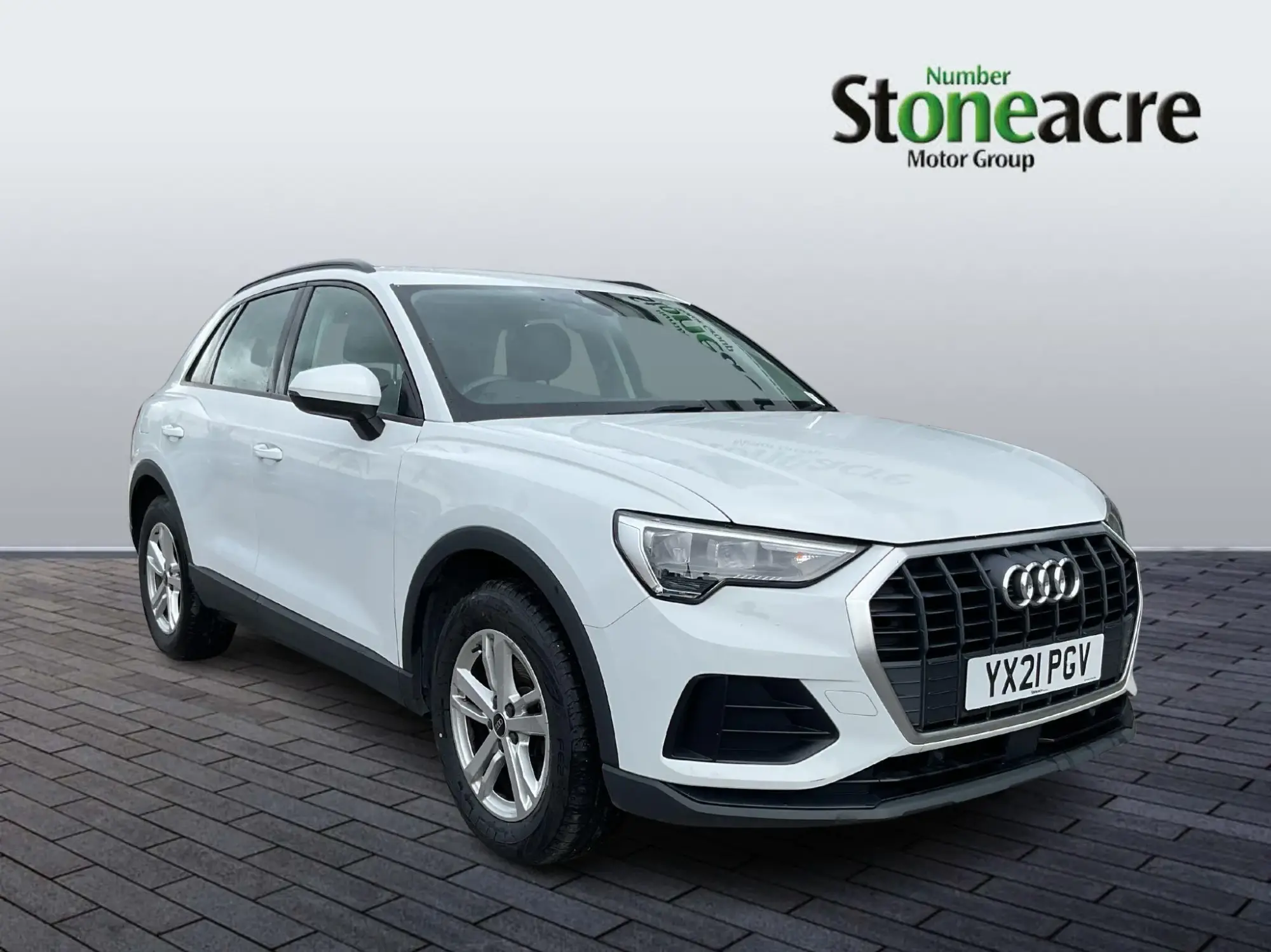 Audi Q3 1.5 TFSI CoD 35 Technik Euro 6 (s/s) 5dr YX21PGV Image 1