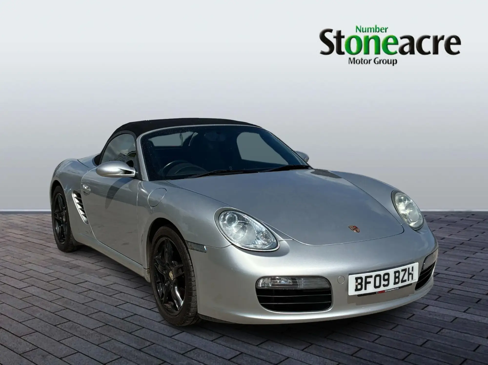 Porsche Boxster 2.7 987 2dr BF09BZH Image 1