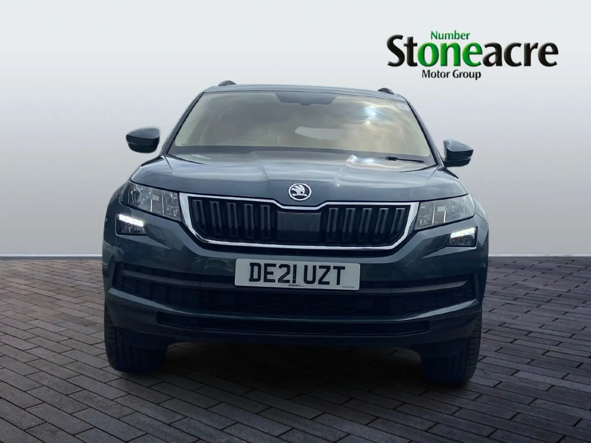 Skoda Kodiaq 1.5 TSI ACT SE Drive Euro 6 (s/s) 5dr (7 Seat) DE21UZT Image 2