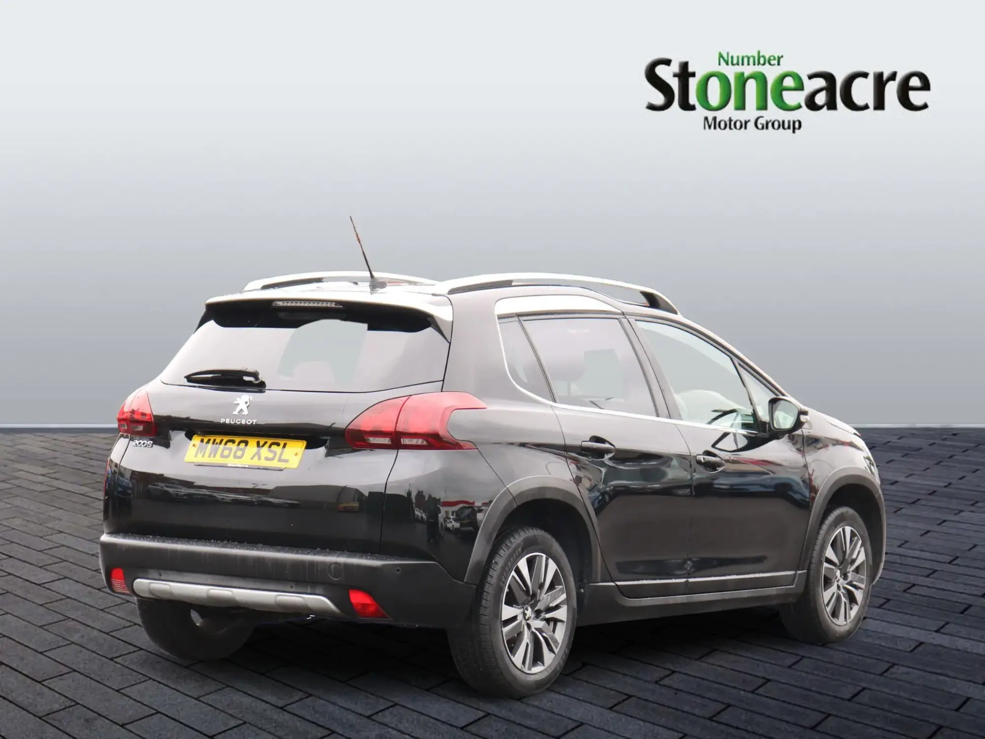 Peugeot 2008 1.2 PureTech Allure Premium 5dr [Start Stop] MW68XSL Image 3
