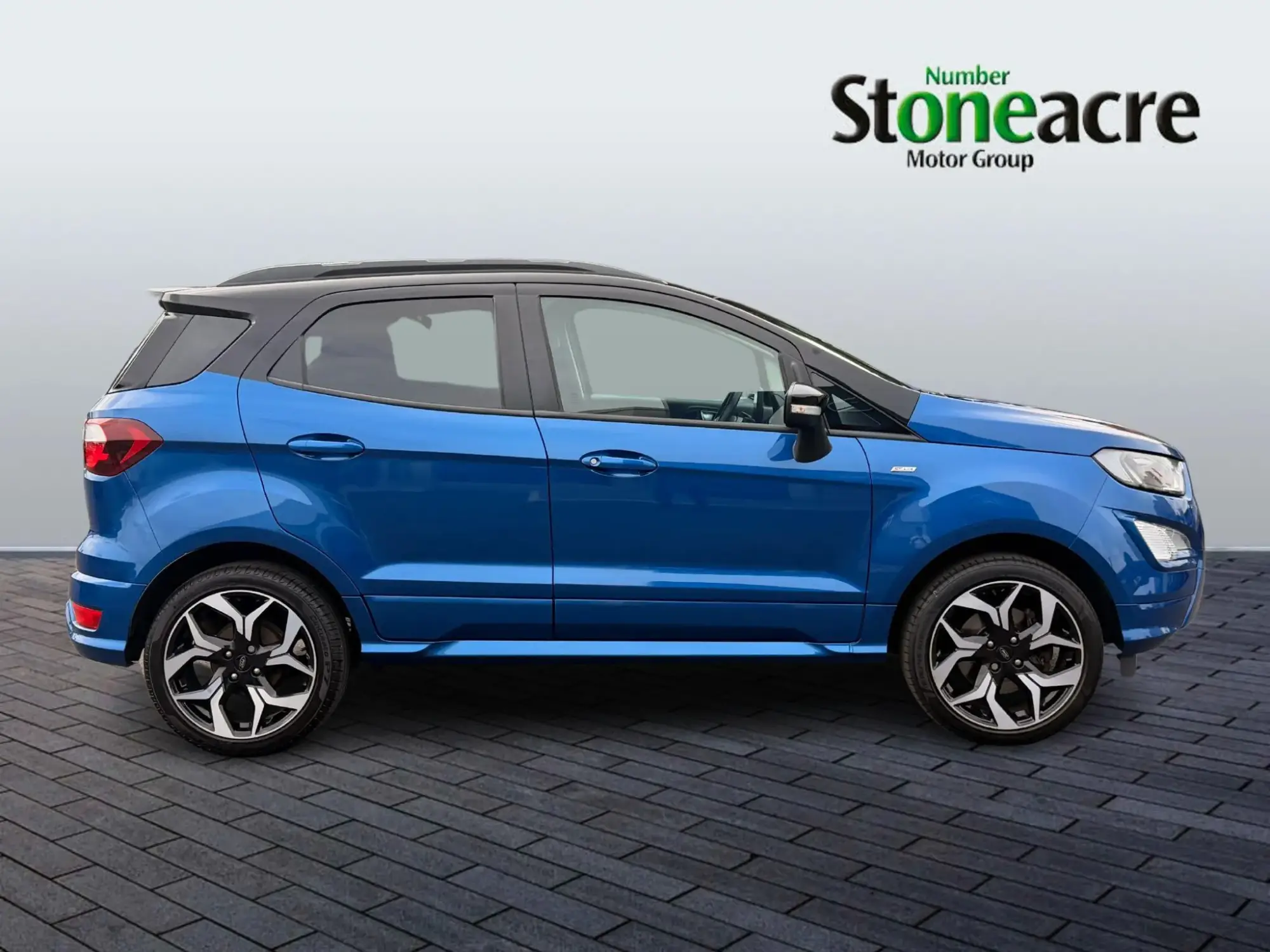 Ford EcoSport Image 2