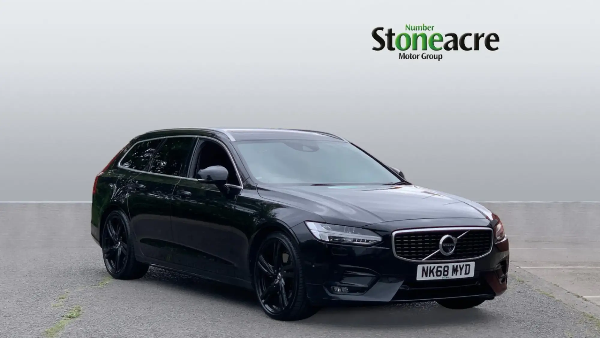 Volvo V90 2.0 D5 PowerPulse R-Design Pro Auto AWD Euro 6 (s/s) 5dr NK68MYD Image 1