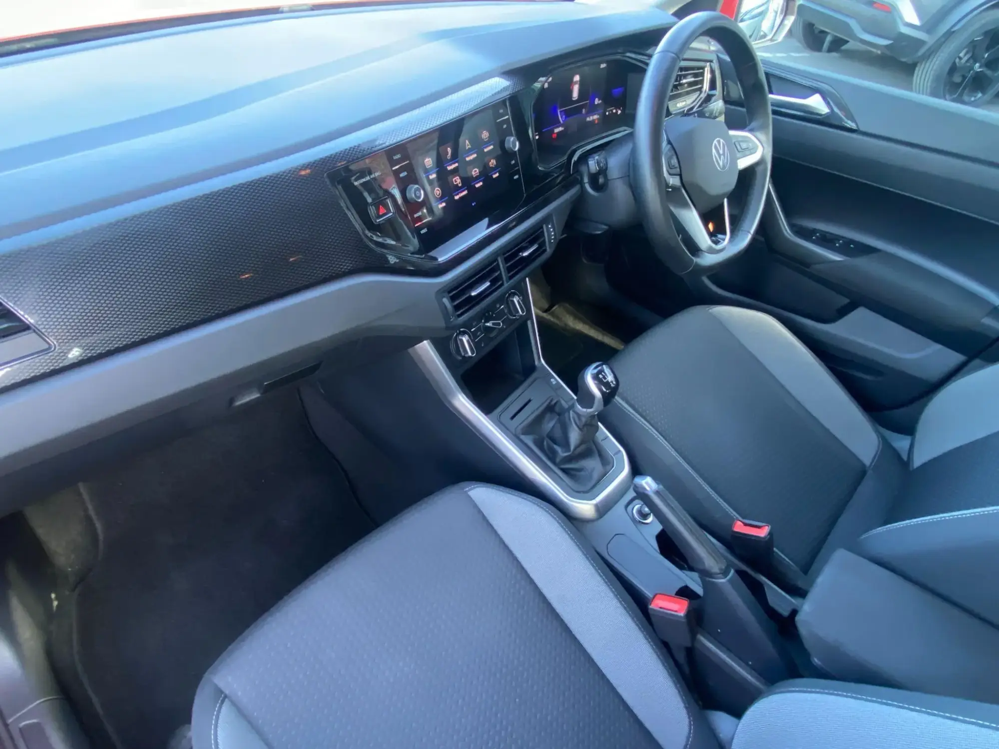 Volkswagen Polo Image 13
