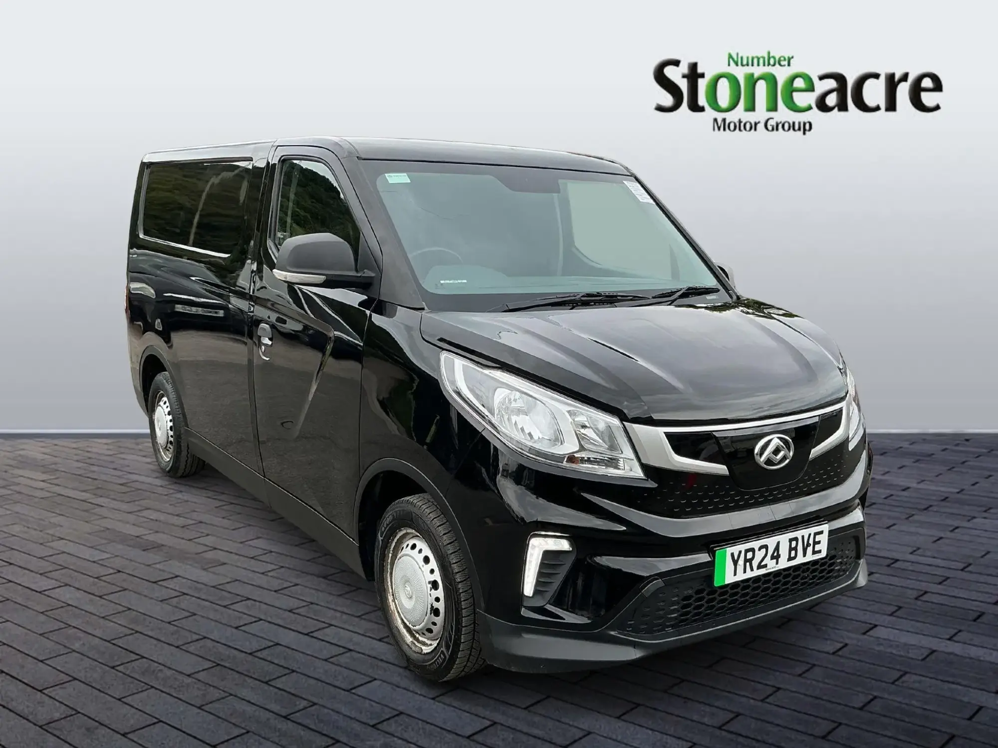 Maxus eDeliver 3 90kW H1 Van 50.2kWh Auto YR24BVE Image 1