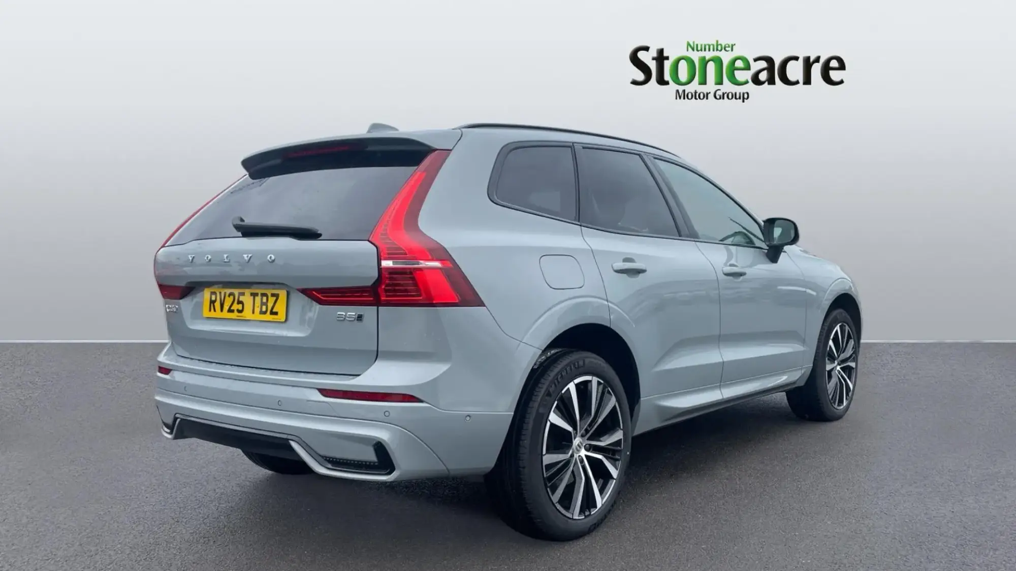 Volvo XC60 Image 2