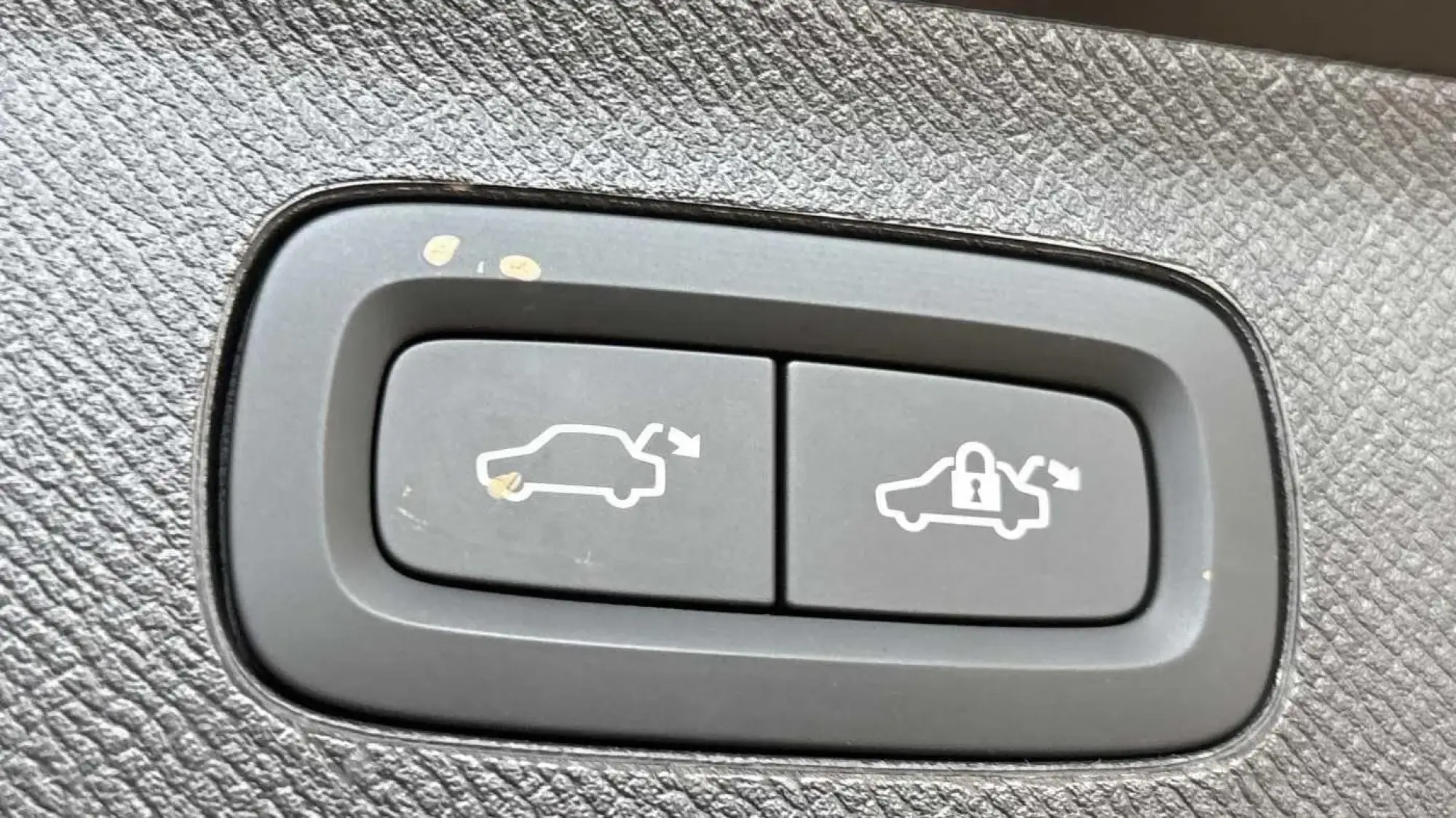 Volvo XC90 Plug-In Hybrid Image 14 Volvo XC90 Plug-In Hybrid Image 14