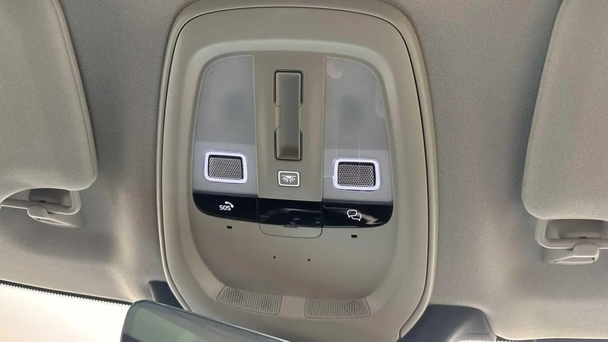 Volvo XC90 Plug-In Hybrid Image 21 Volvo XC90 Plug-In Hybrid Image 21