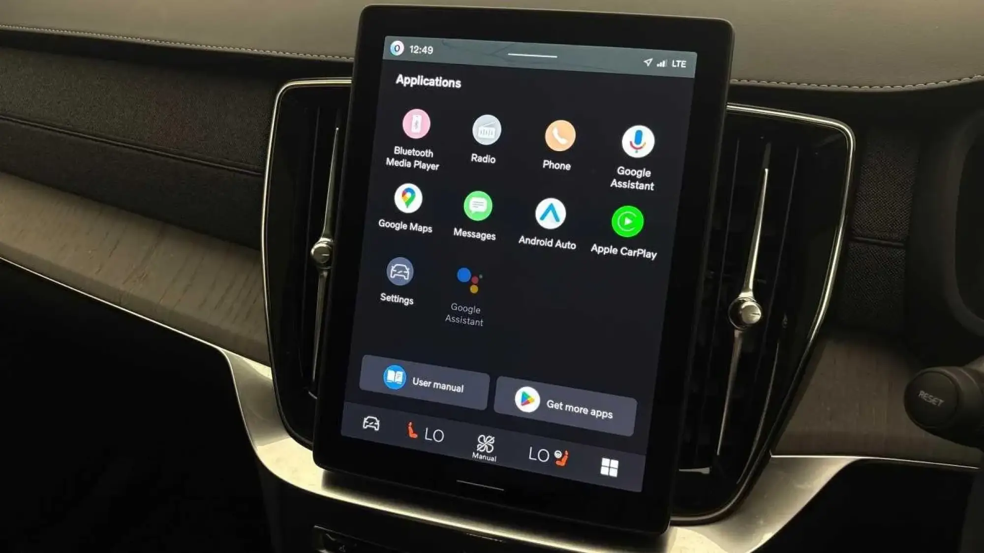 Volvo XC90 Plug-In Hybrid Image 26 Volvo XC90 Plug-In Hybrid Image 26