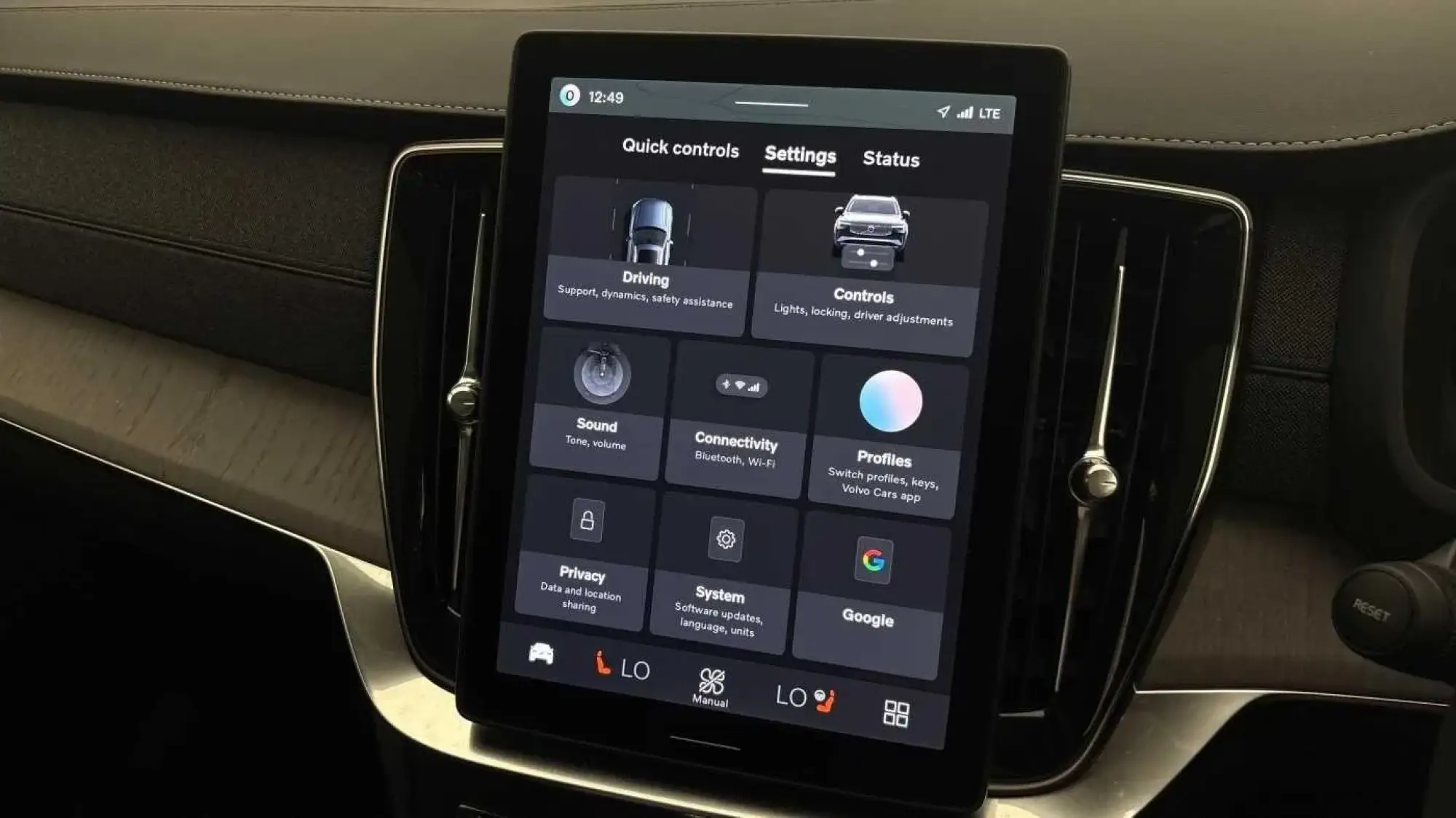 Volvo XC90 Plug-In Hybrid Image 27 Volvo XC90 Plug-In Hybrid Image 27