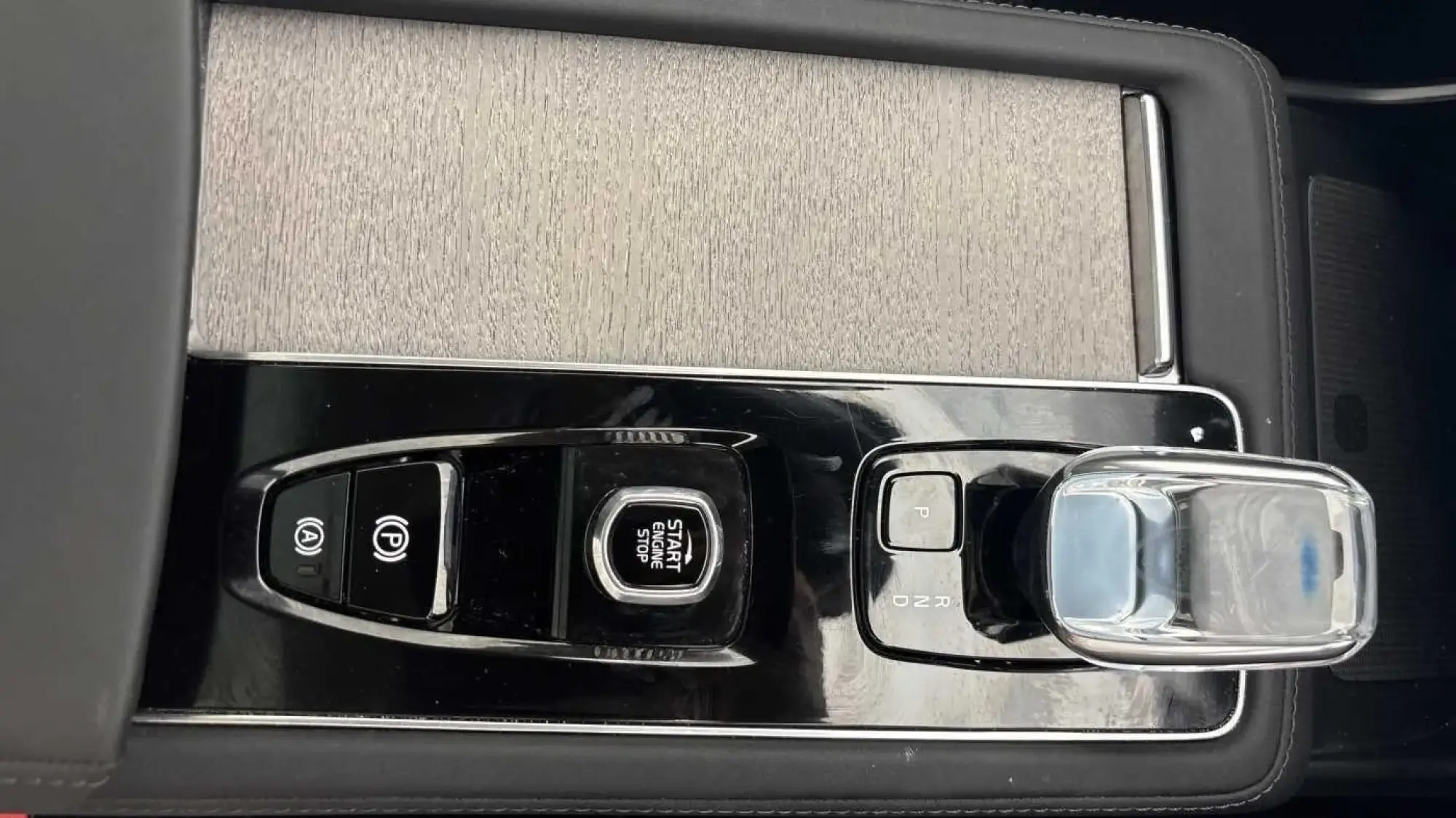 Volvo XC90 Plug-In Hybrid Image 38 Volvo XC90 Plug-In Hybrid Image 38