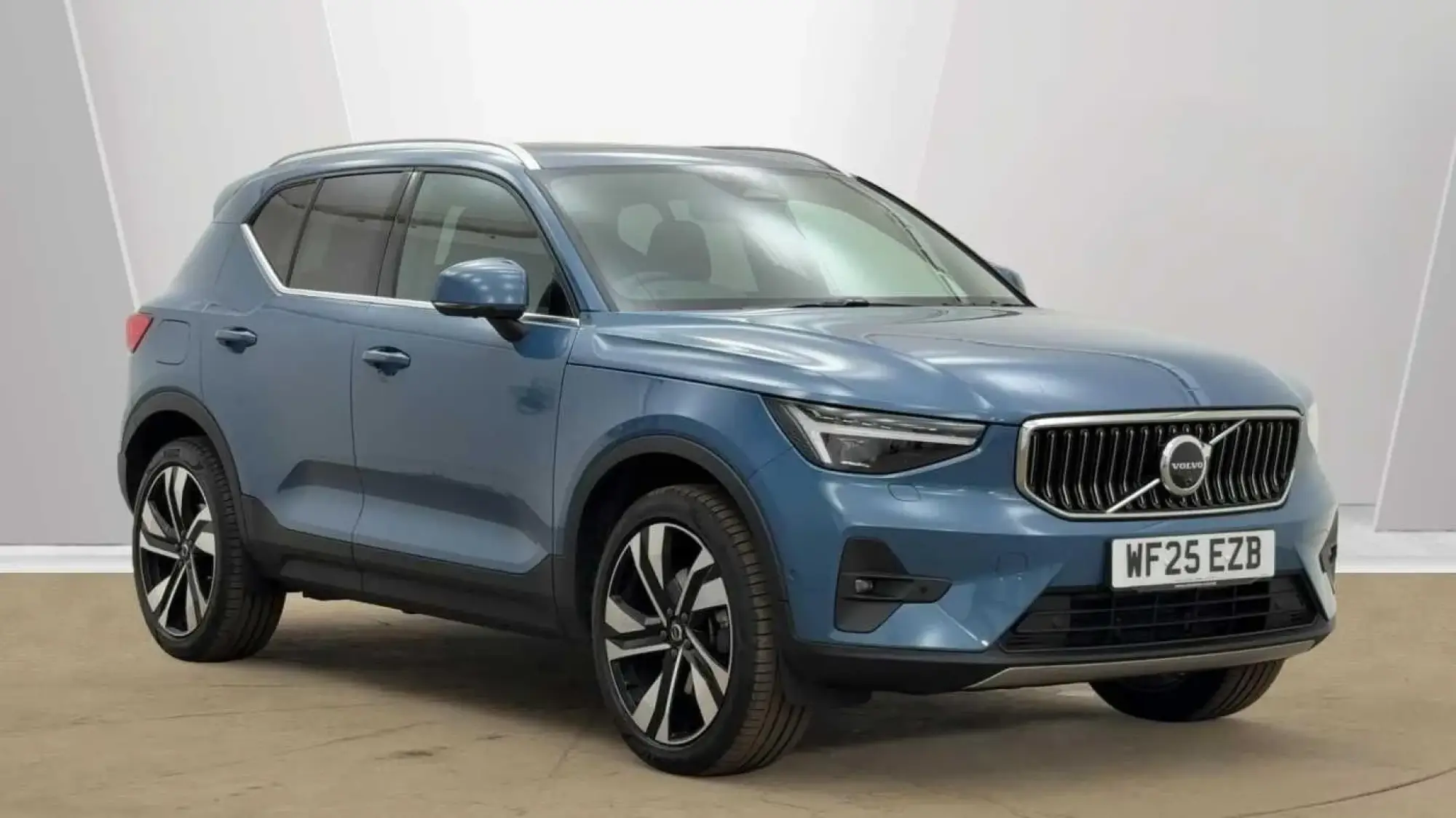 Volvo XC40 Image 1 Volvo XC40 Image 1
