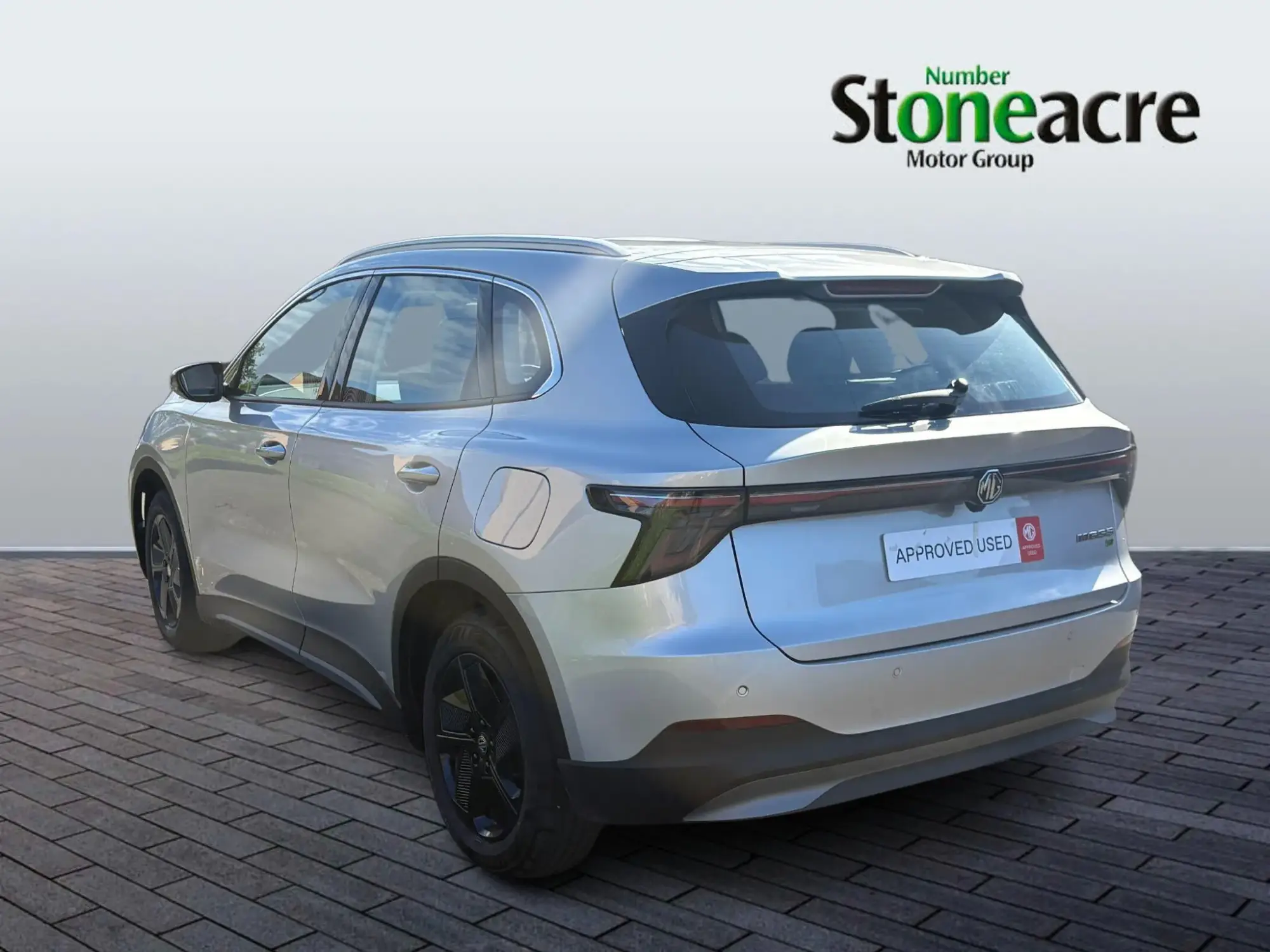 MG S5 EV 49kWh SE Auto 5dr NV75VXP Image 3