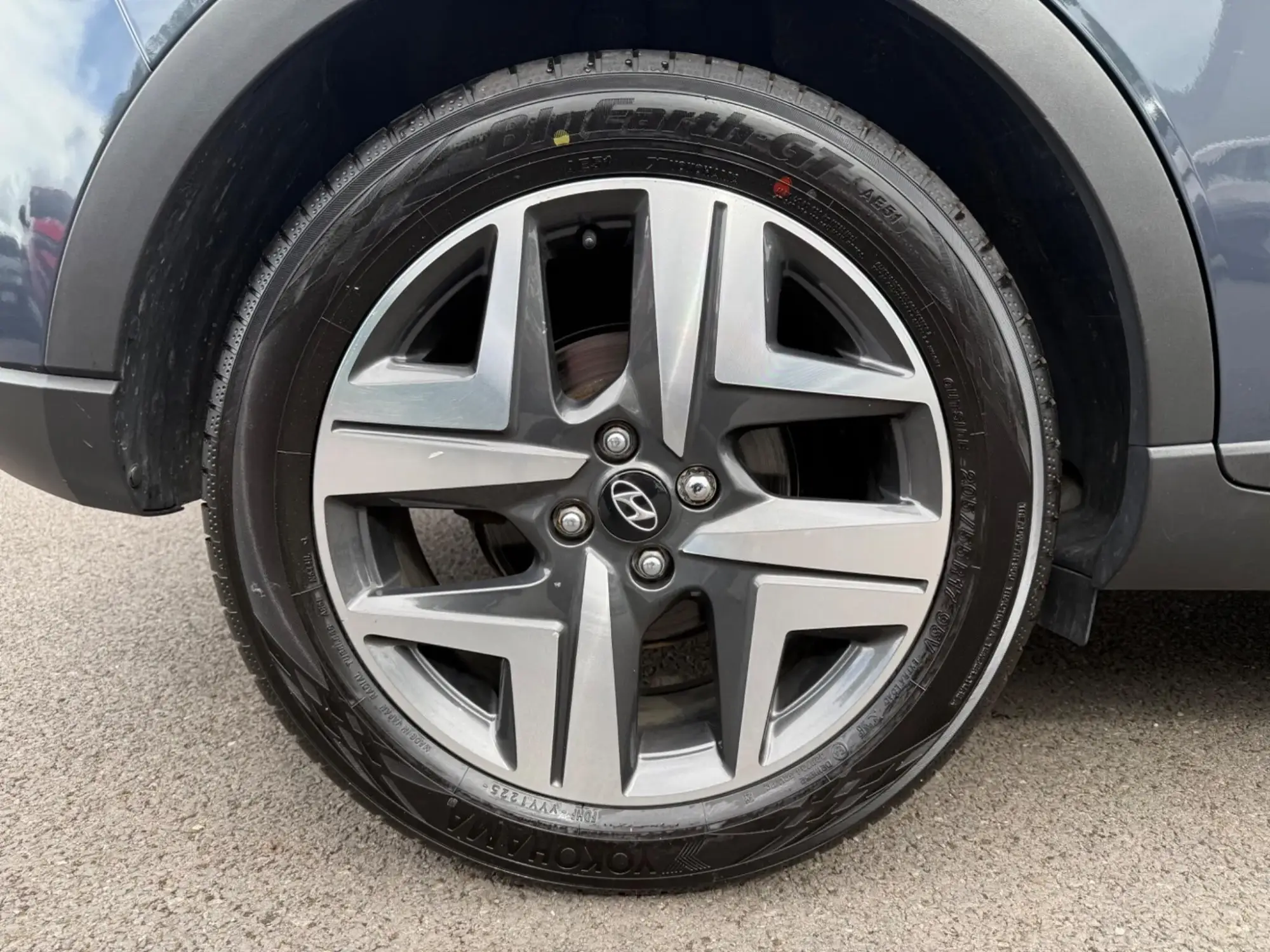 Hyundai BAYON 1.0 T-GDi MHEV Premium DCT Euro 6 (s/s) 5dr PJ23KPY Image 2