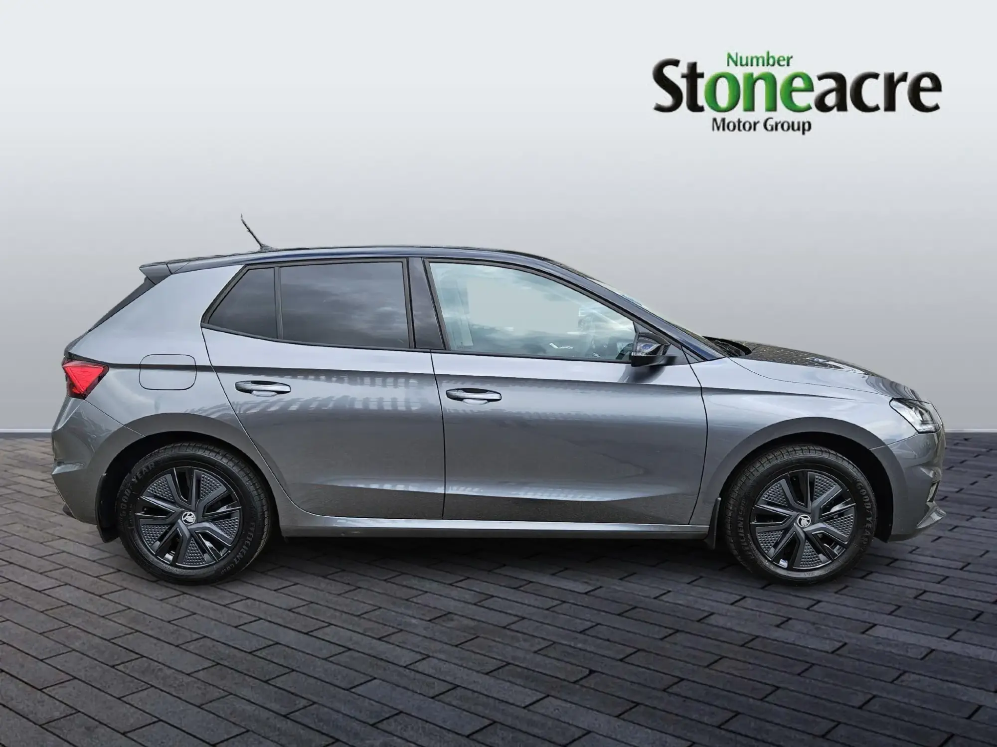 Skoda Fabia 1.0 TSI Design Edition DSG Euro 6 (s/s) 5dr NA75VUW Image 2
