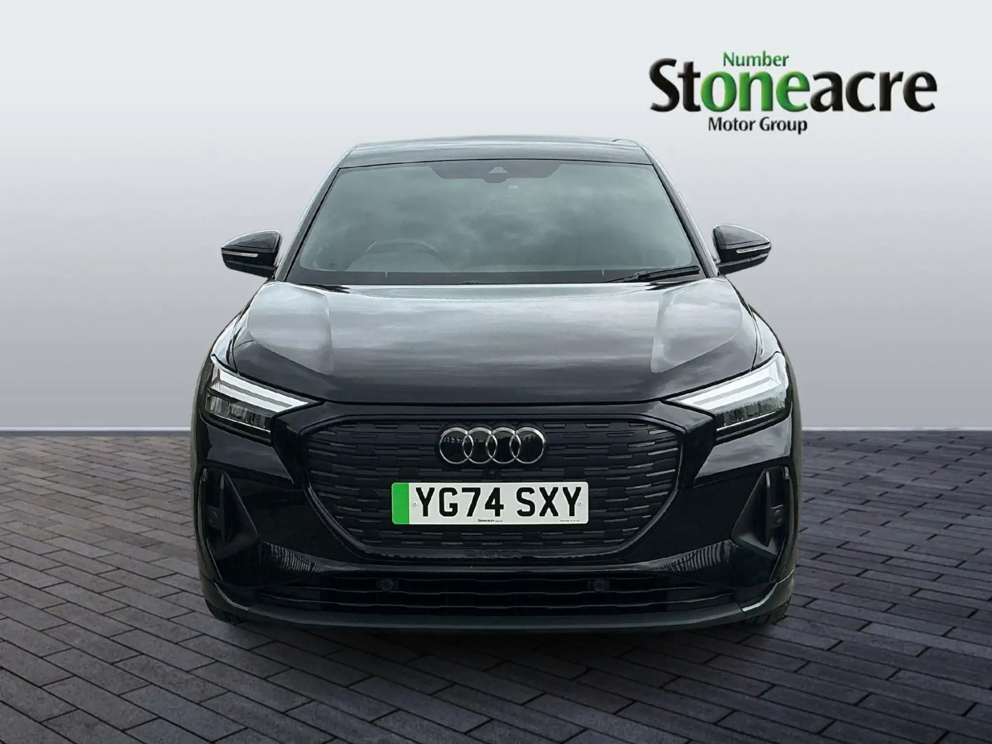 Audi Q4 e-tron 55 Black Edition Sportback Auto quattro 5dr 82kWh YG74SXY Image 2 Audi Q4 e-tron 55 Black Edition Sportback Auto quattro 5dr 82kWh YG74SXY Image 2