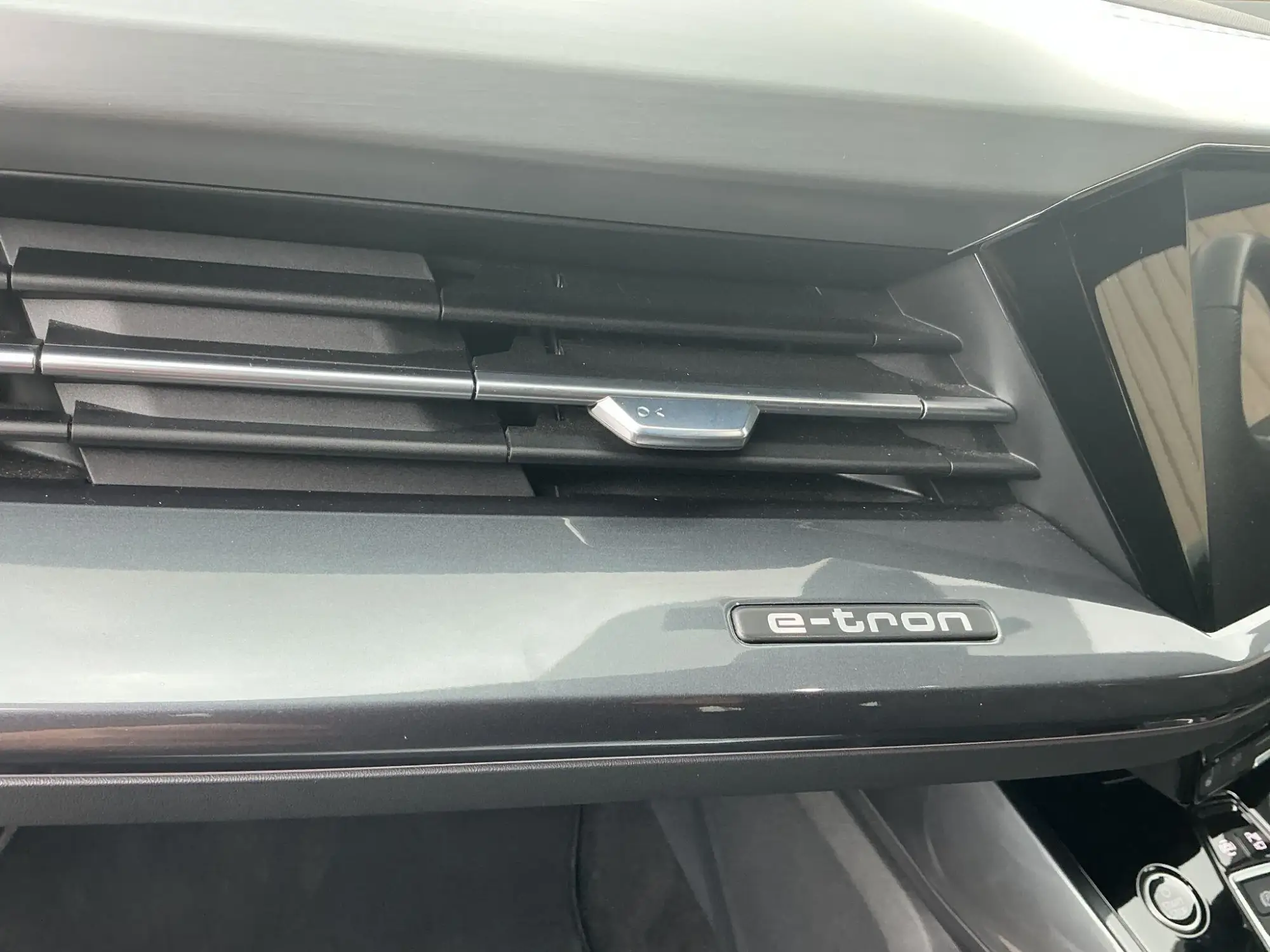Audi Q4 e-tron Image 22 Audi Q4 e-tron Image 22