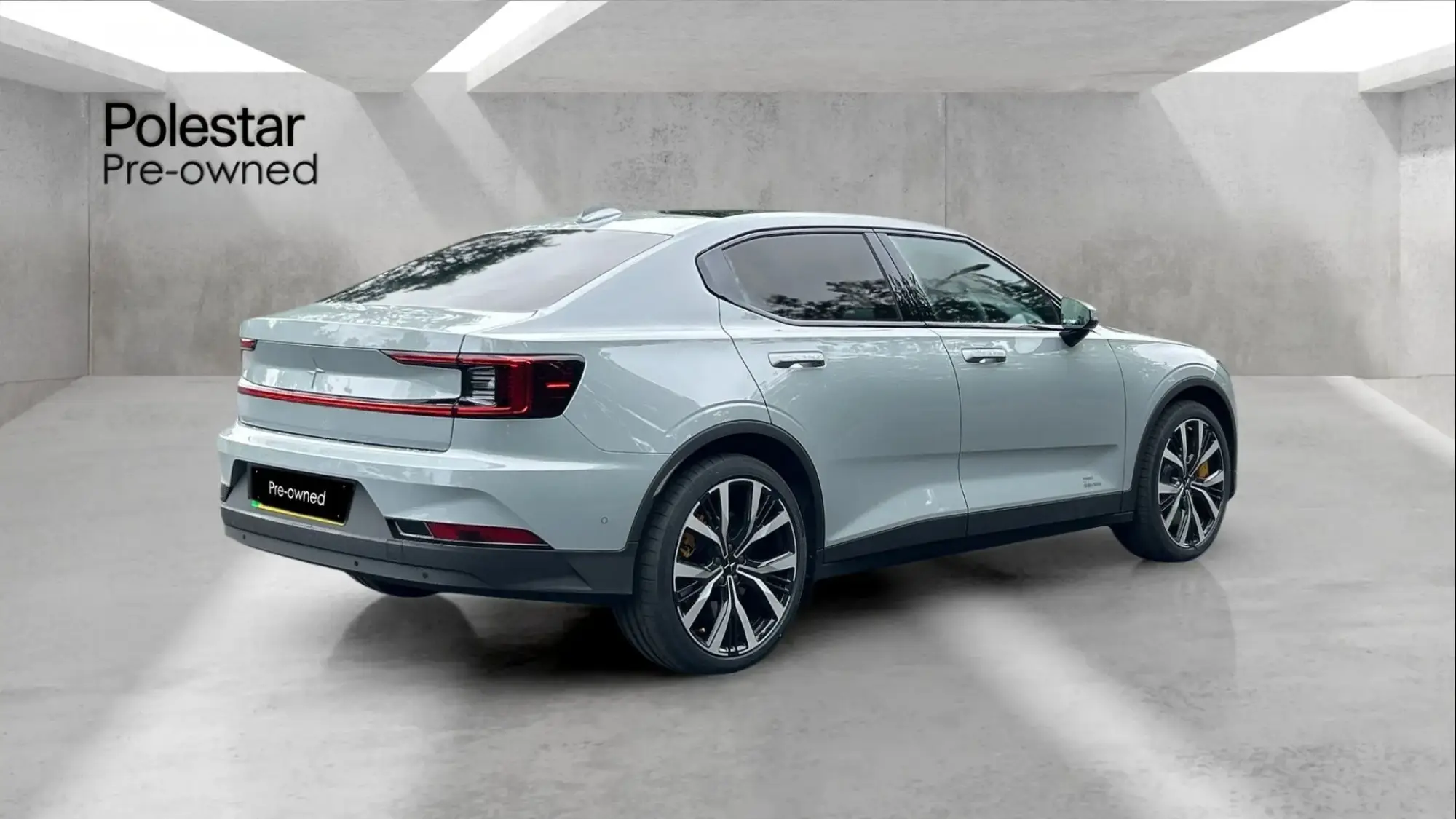 Polestar 2 Dual Motor 82kWh Long Range Performance Fastback Auto 4WDE 5dr OE26XXB Image 3