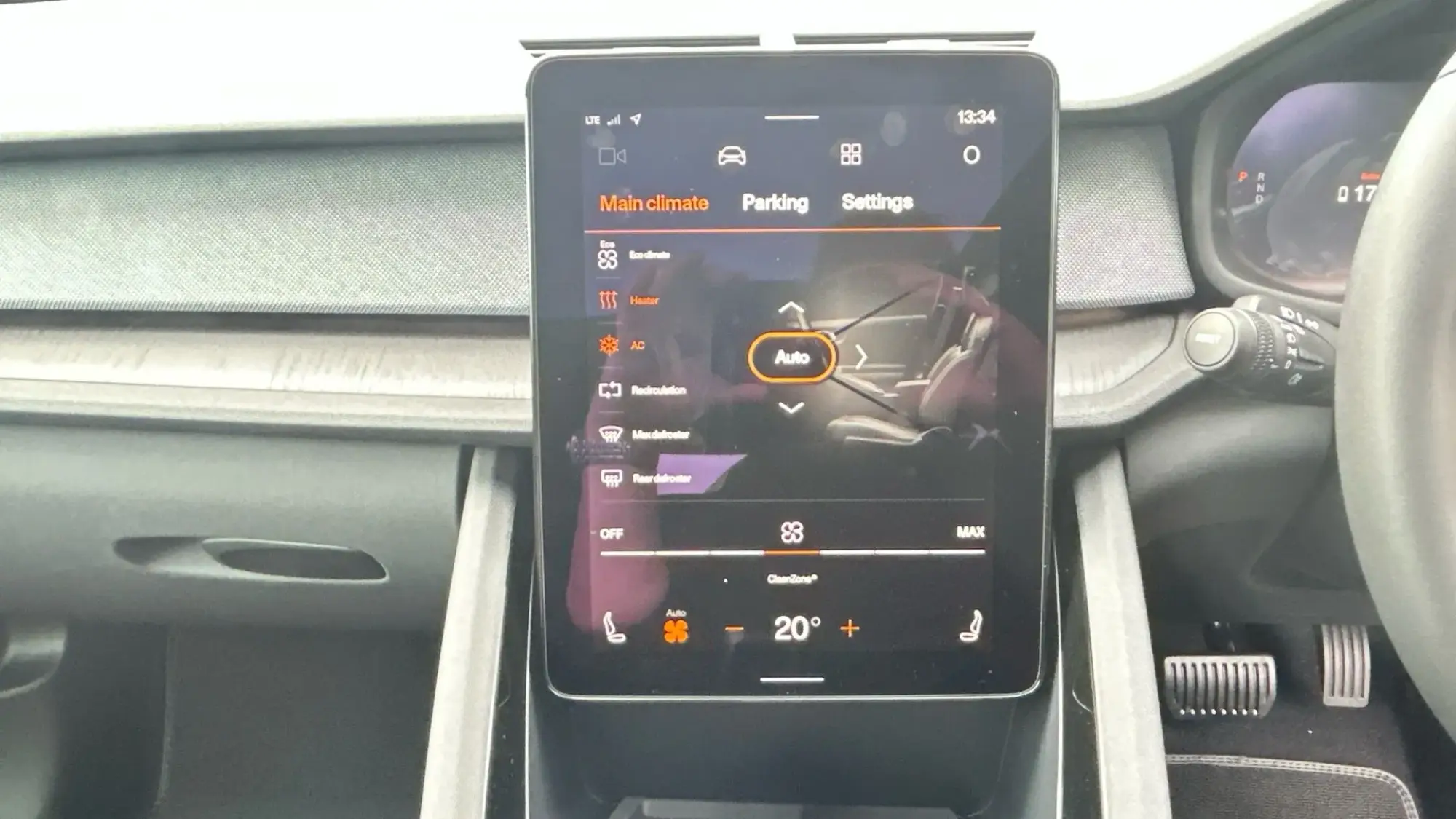 Polestar 2 Image 15