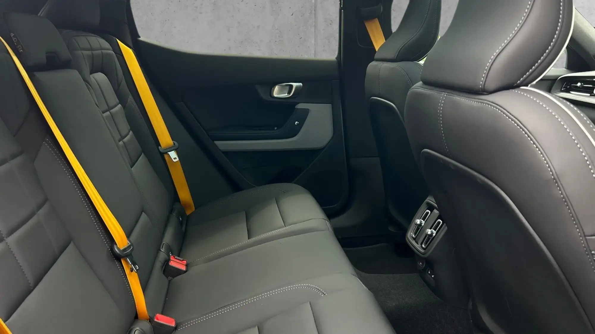 Polestar 2 Image 21