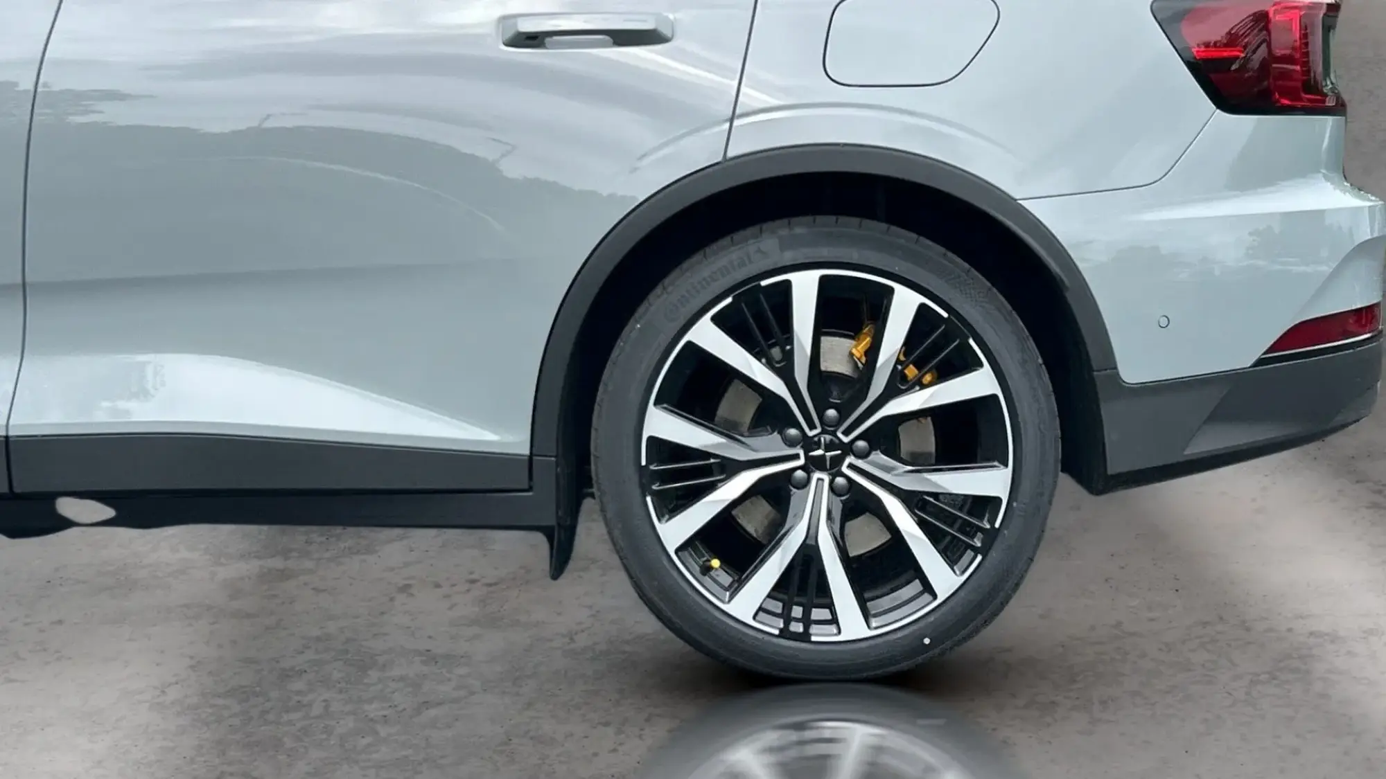 Polestar 2 Image 28
