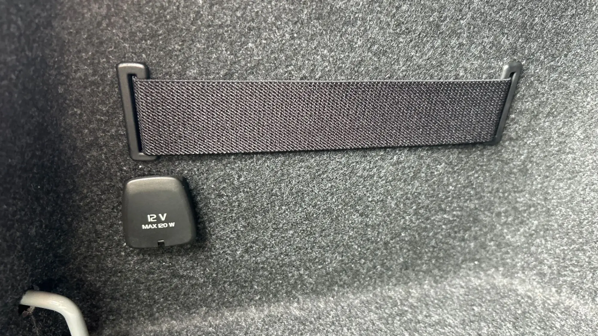 Polestar 2 Image 30