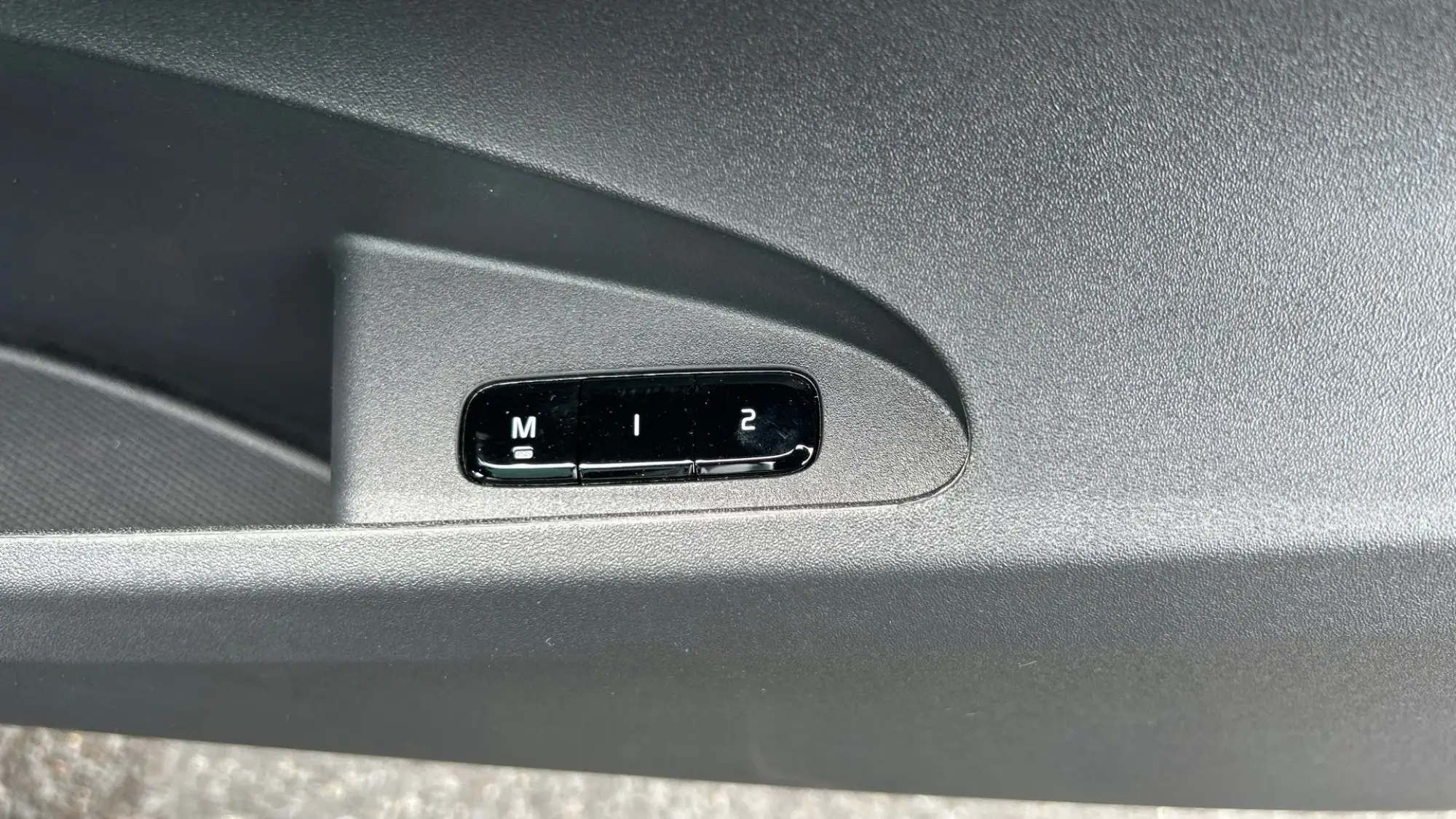 Polestar 2 Image 36