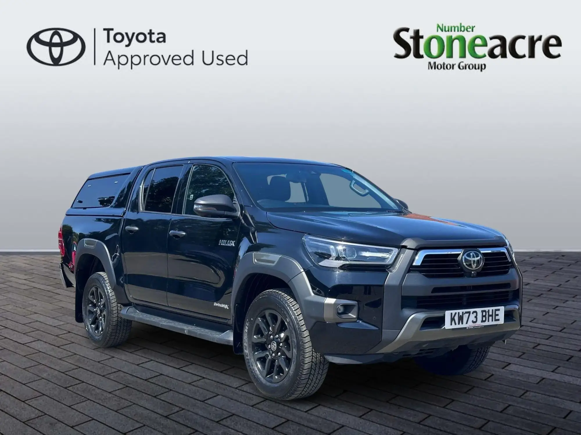 Toyota Hilux Invincible X D/Cab Pick Up 2.8 D-4D Auto KW73BHE Image 1