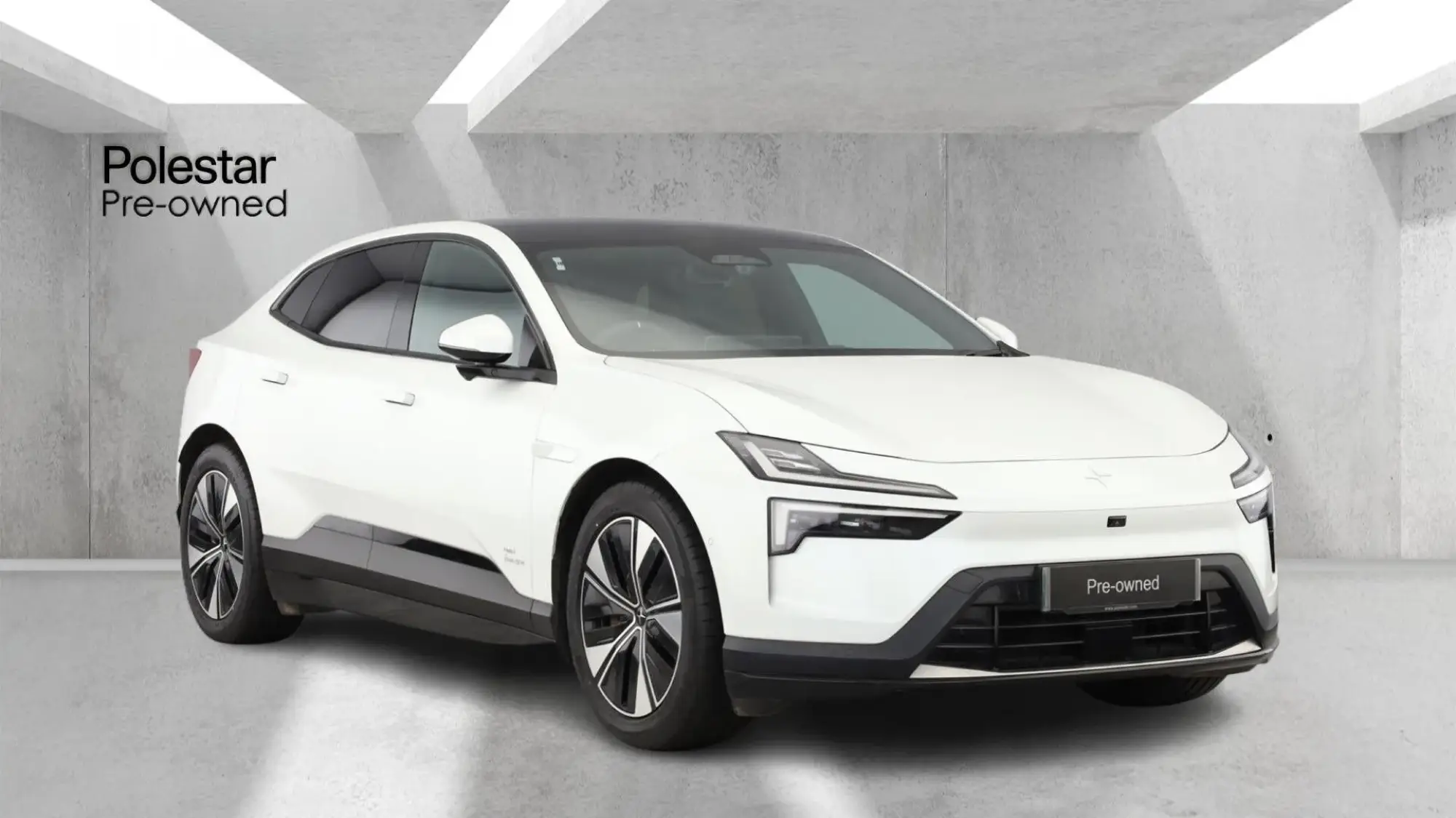 Polestar 4 Single Motor 100kWh Long Range Auto RWD 5dr OW74MZL Image 1