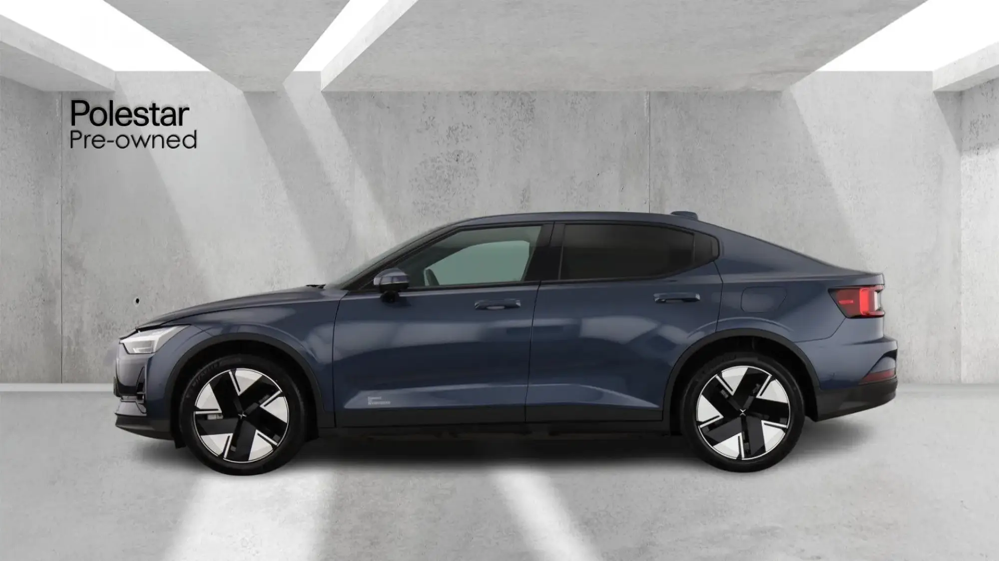 Polestar 2 Single Motor 82kWh Long Range Fastback Auto RWD 5dr OY75YKF Image 2