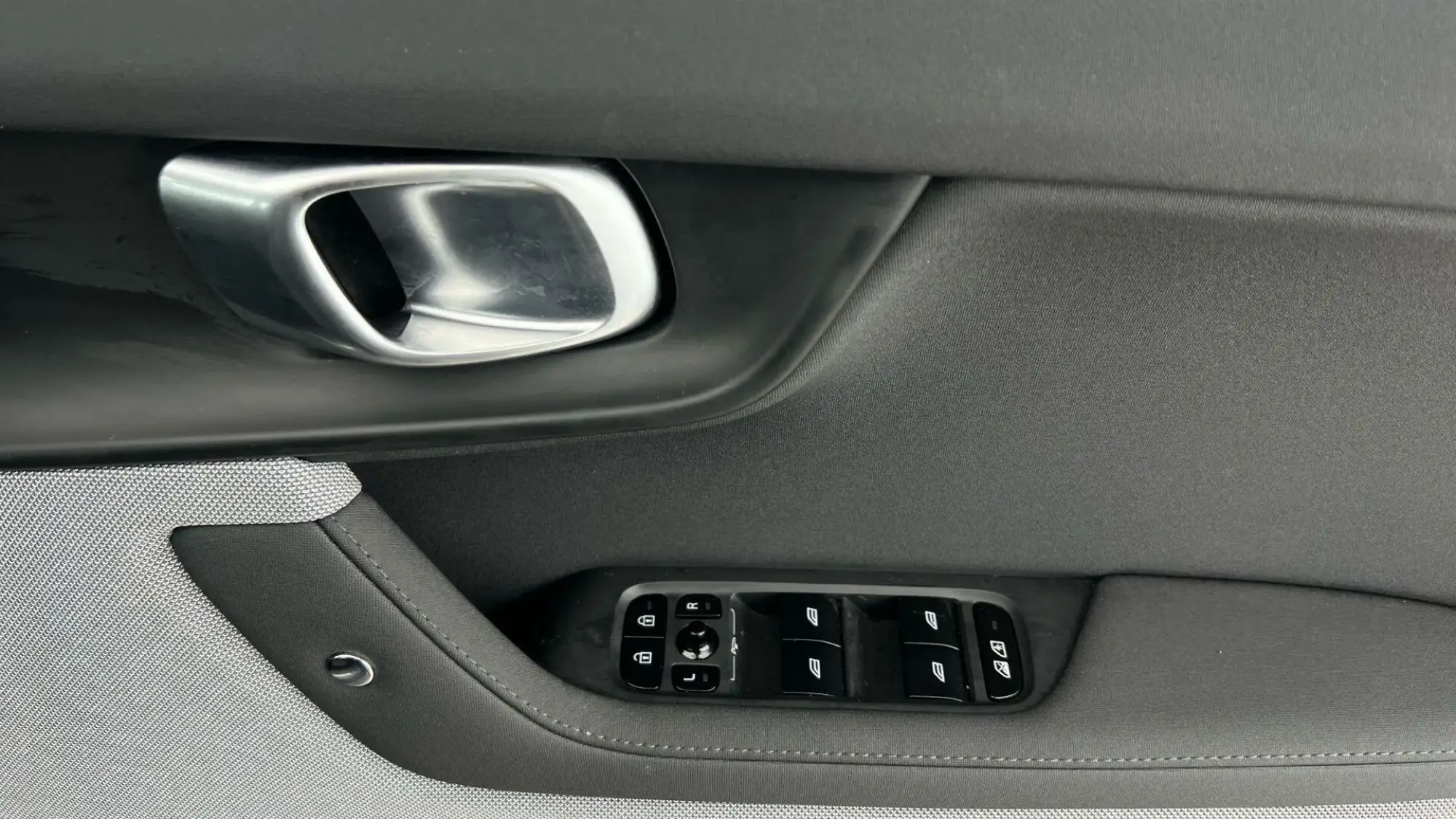 Polestar 2 Image 33 Polestar 2 Image 33