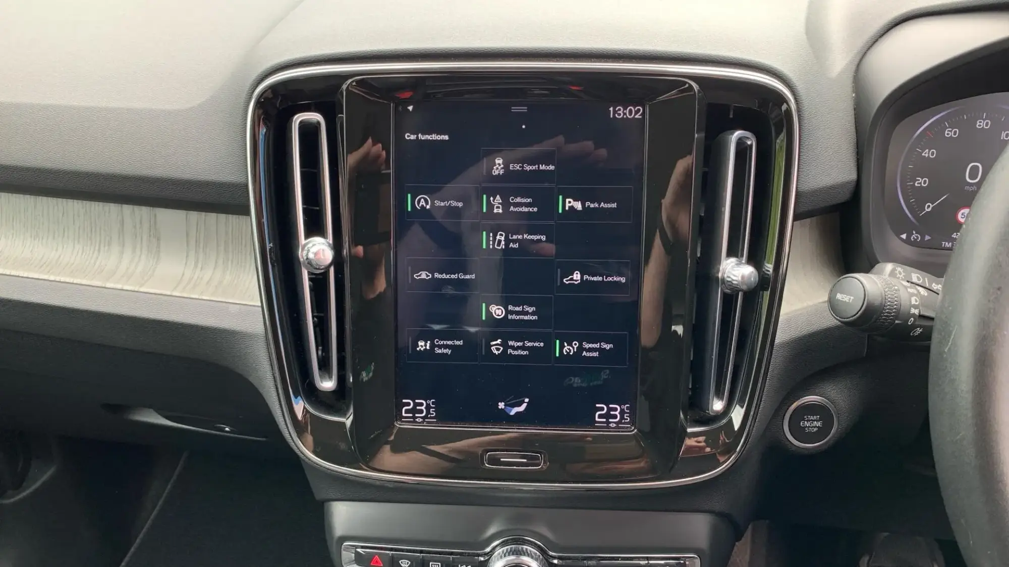 Volvo XC40 Image 17 Volvo XC40 Image 17