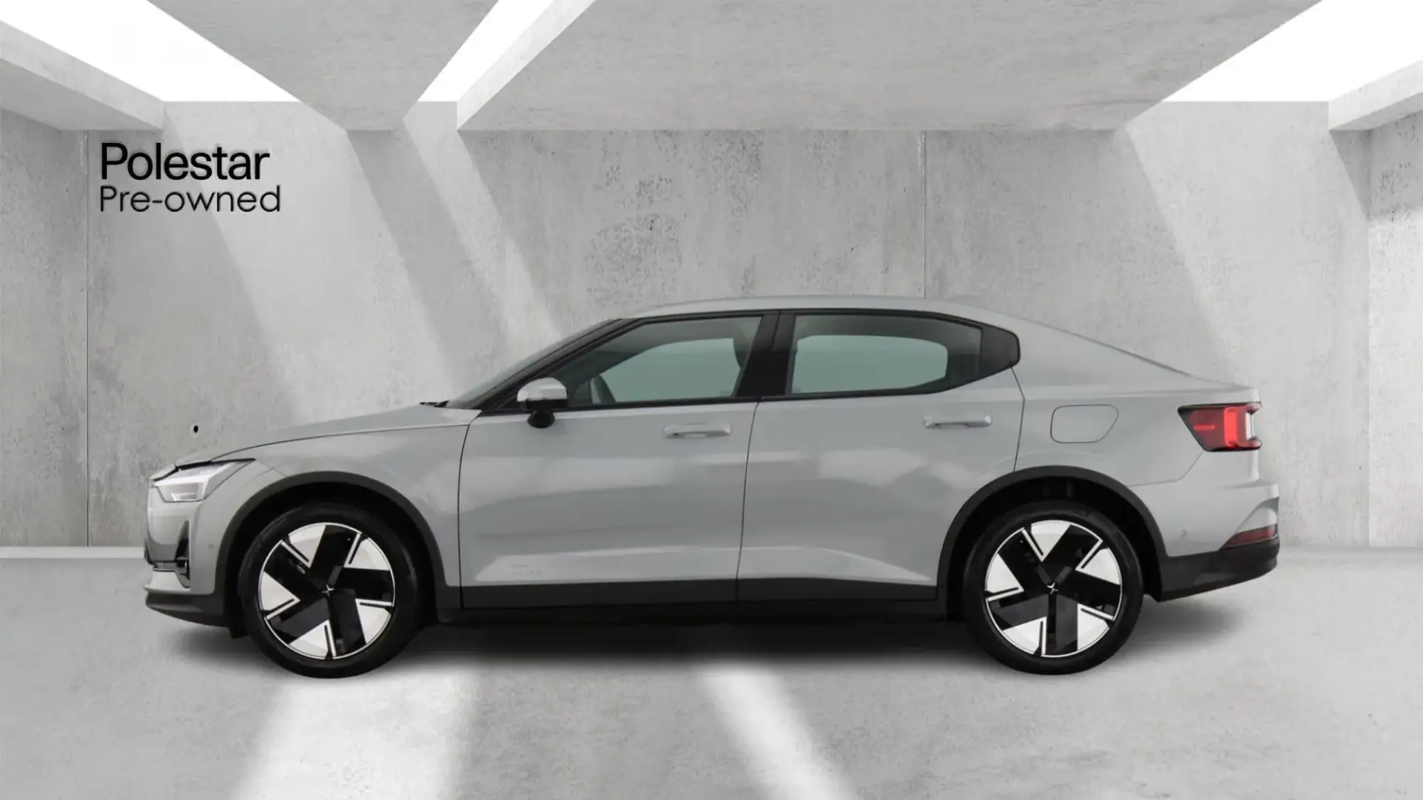 Polestar 2 Single Motor 70kWh Standard Range Fastback Auto RWD 5dr OE75YFB Image 2