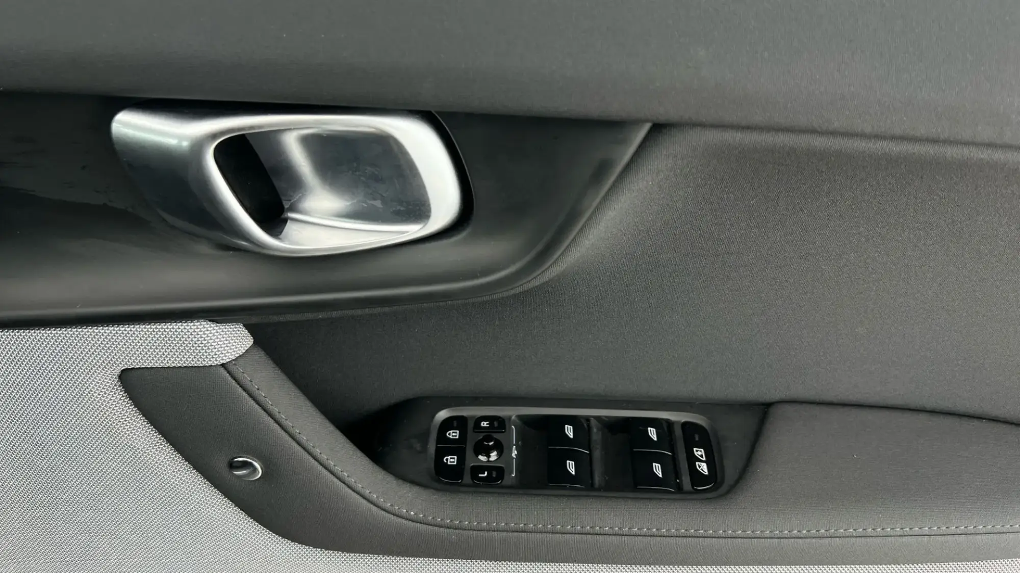 Polestar 2 Image 33 Polestar 2 Image 33