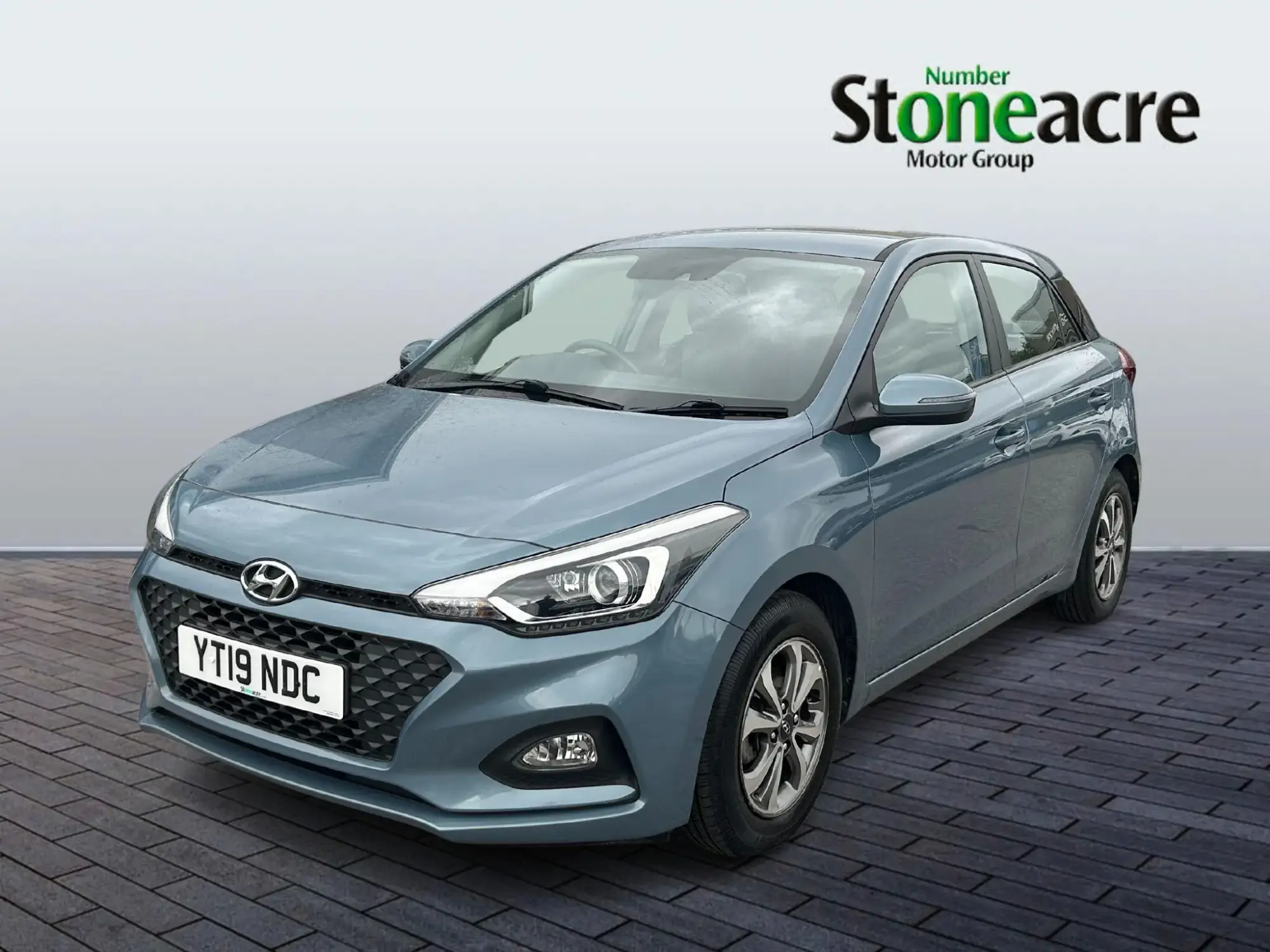 Hyundai i20 1.2 MPi SE 5dr YT19NDC Image 3
