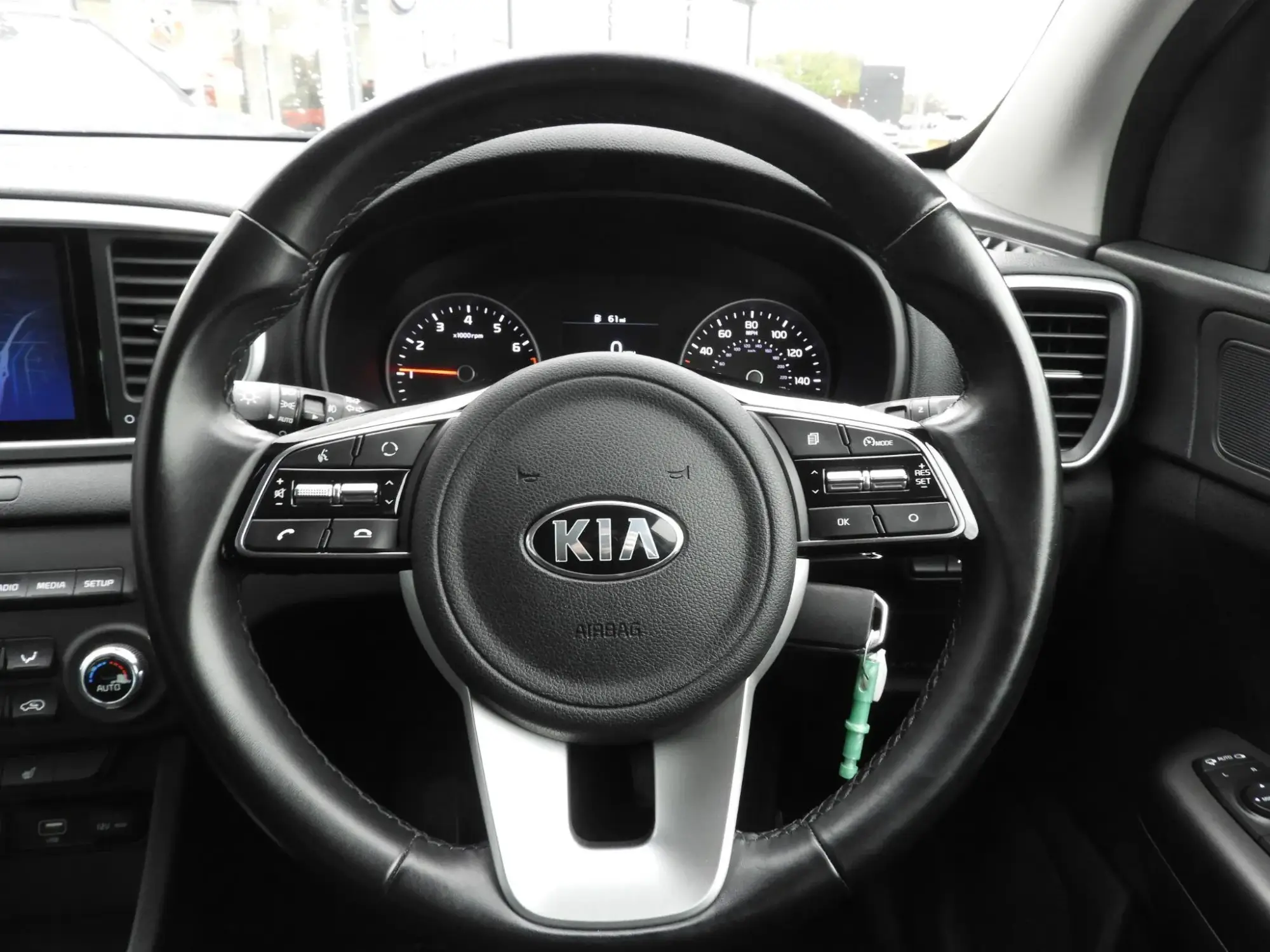 Kia Sportage Image 16