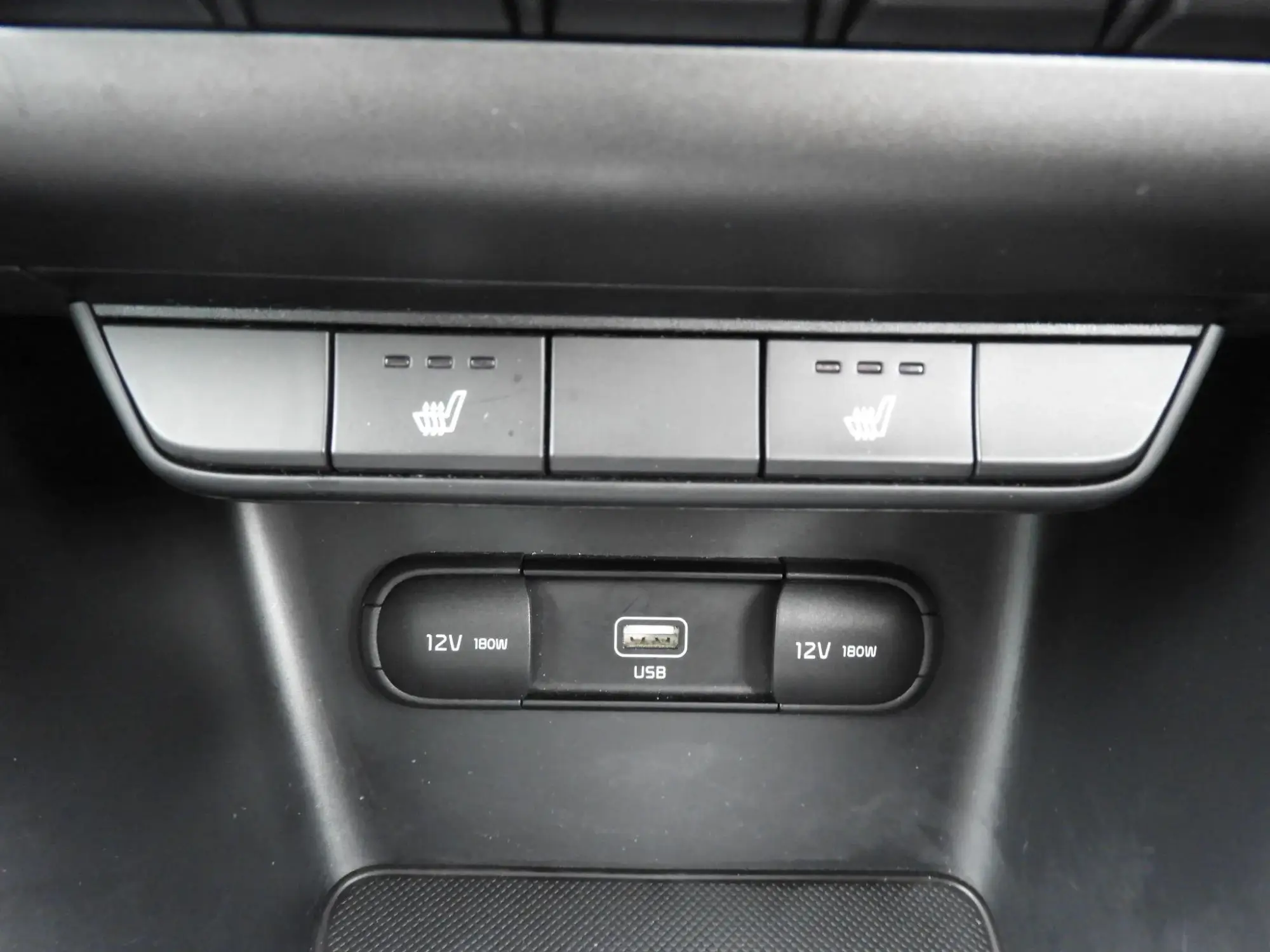 Kia Sportage Image 22