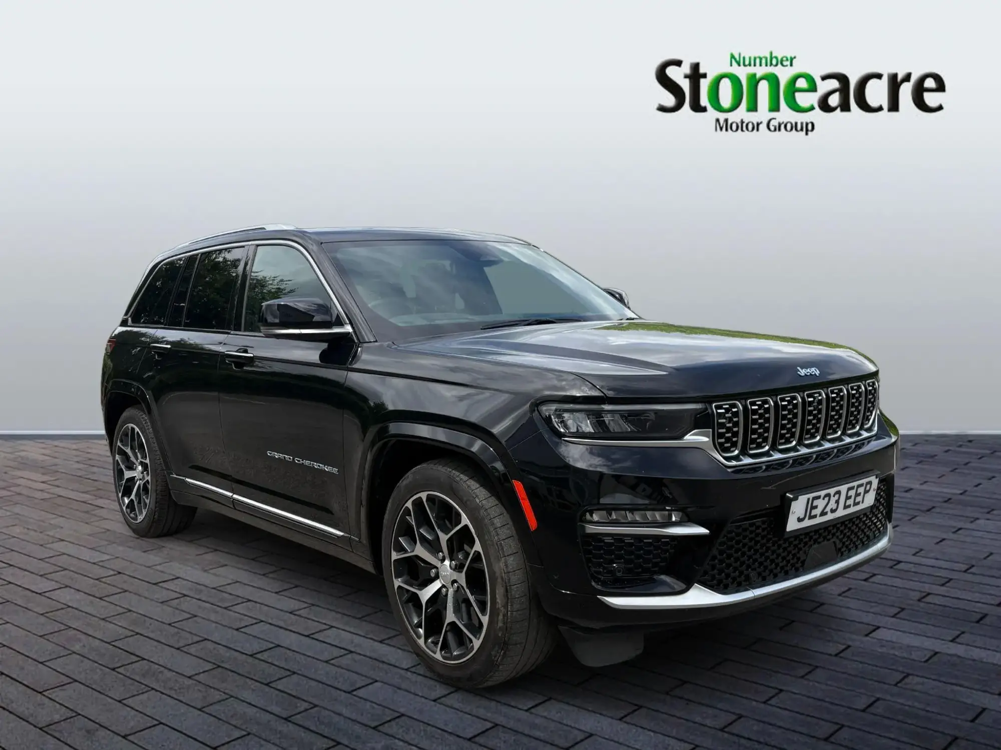 Jeep Grand Cherokee 2.0 Turbo 4xe PHEV Summit Reserve 5dr Auto JE23EEP Image 1