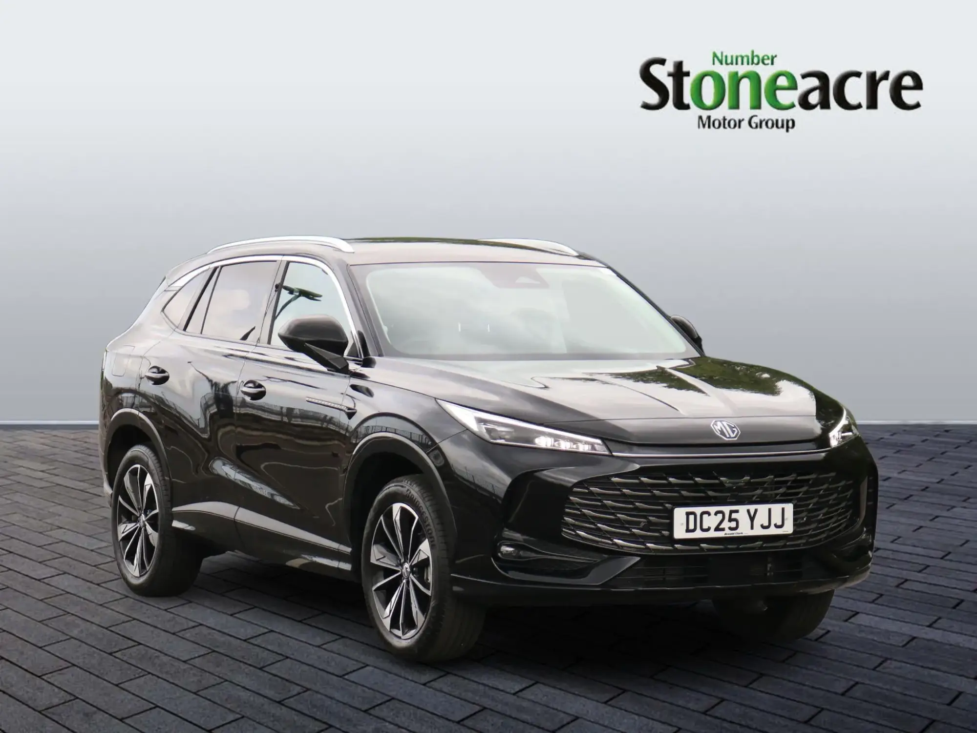 MG HS 1.5 T-GDI SE DCT Euro 6 (s/s) 5dr DC25YJJ Image 1