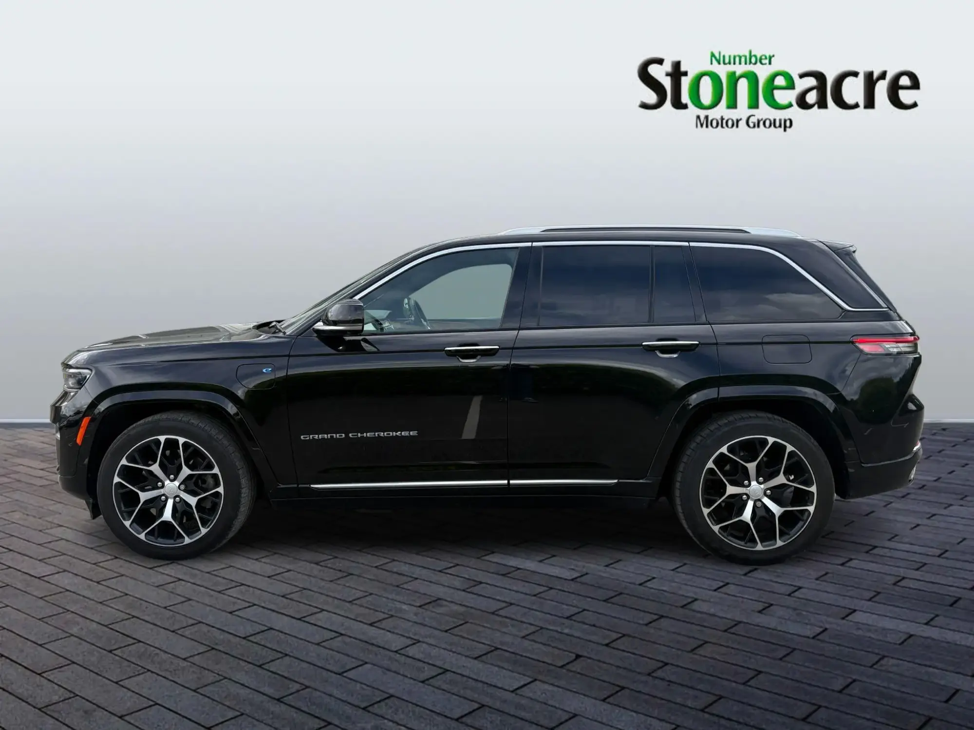 Jeep Grand Cherokee Image 6 Jeep Grand Cherokee Image 6