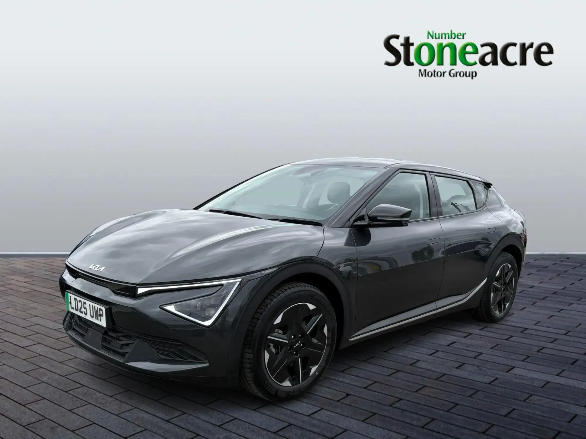 Kia EV6 Image 3