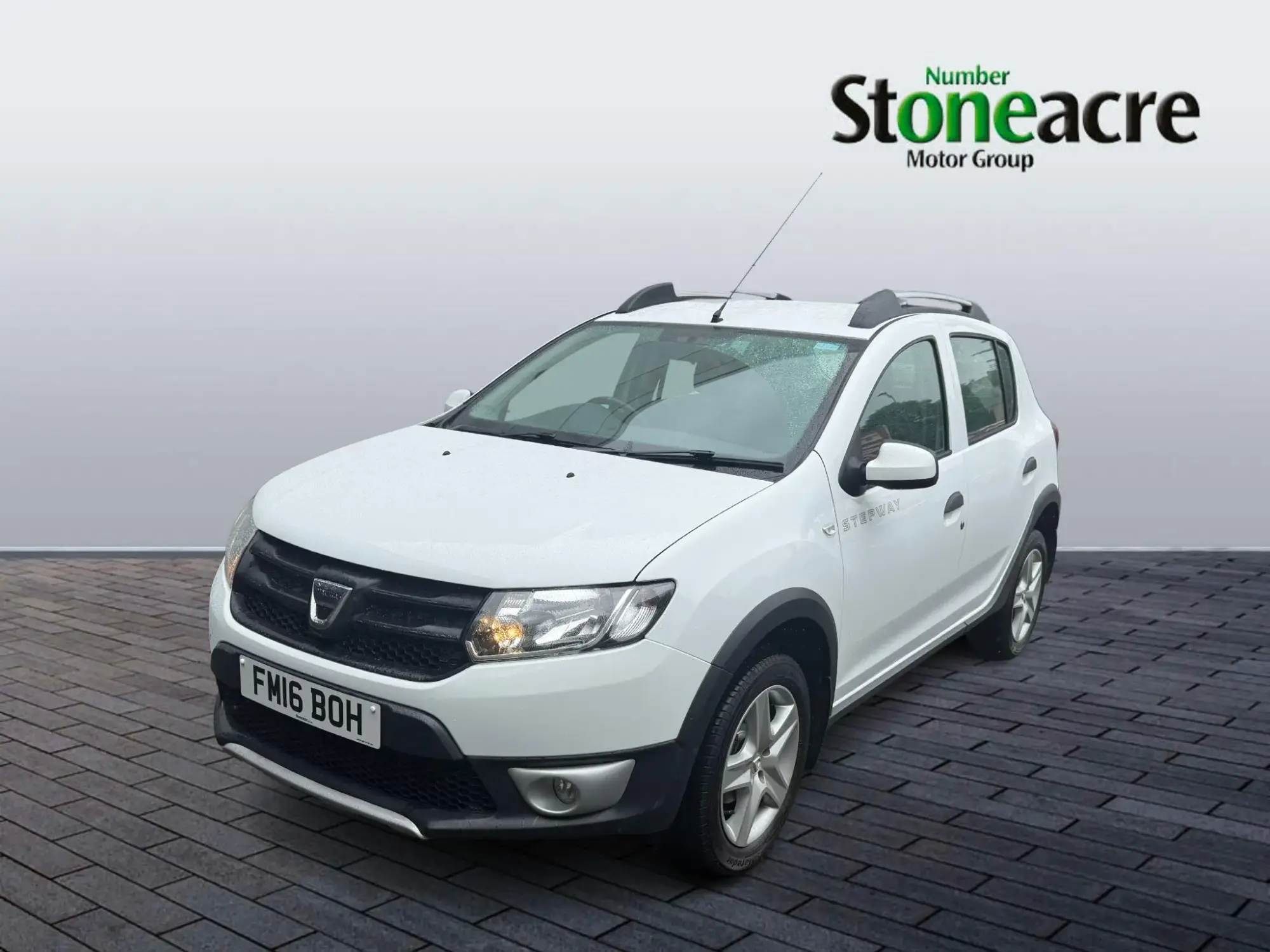 Dacia Sandero Stepway 0.9 TCe Ambiance Euro 6 (s/s) 5dr FM16BOH Image 3