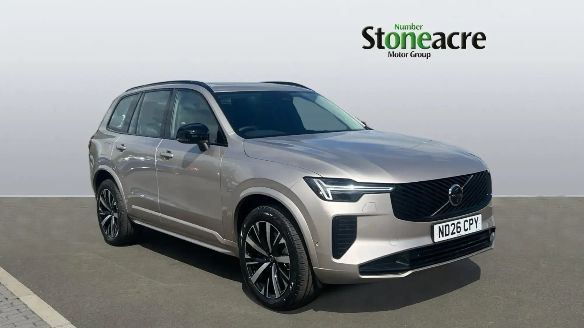 Volvo XC90 2.0 B5 MHEV Plus Auto 4WD Euro 6 (s/s) 5dr ND26CPY Image 1