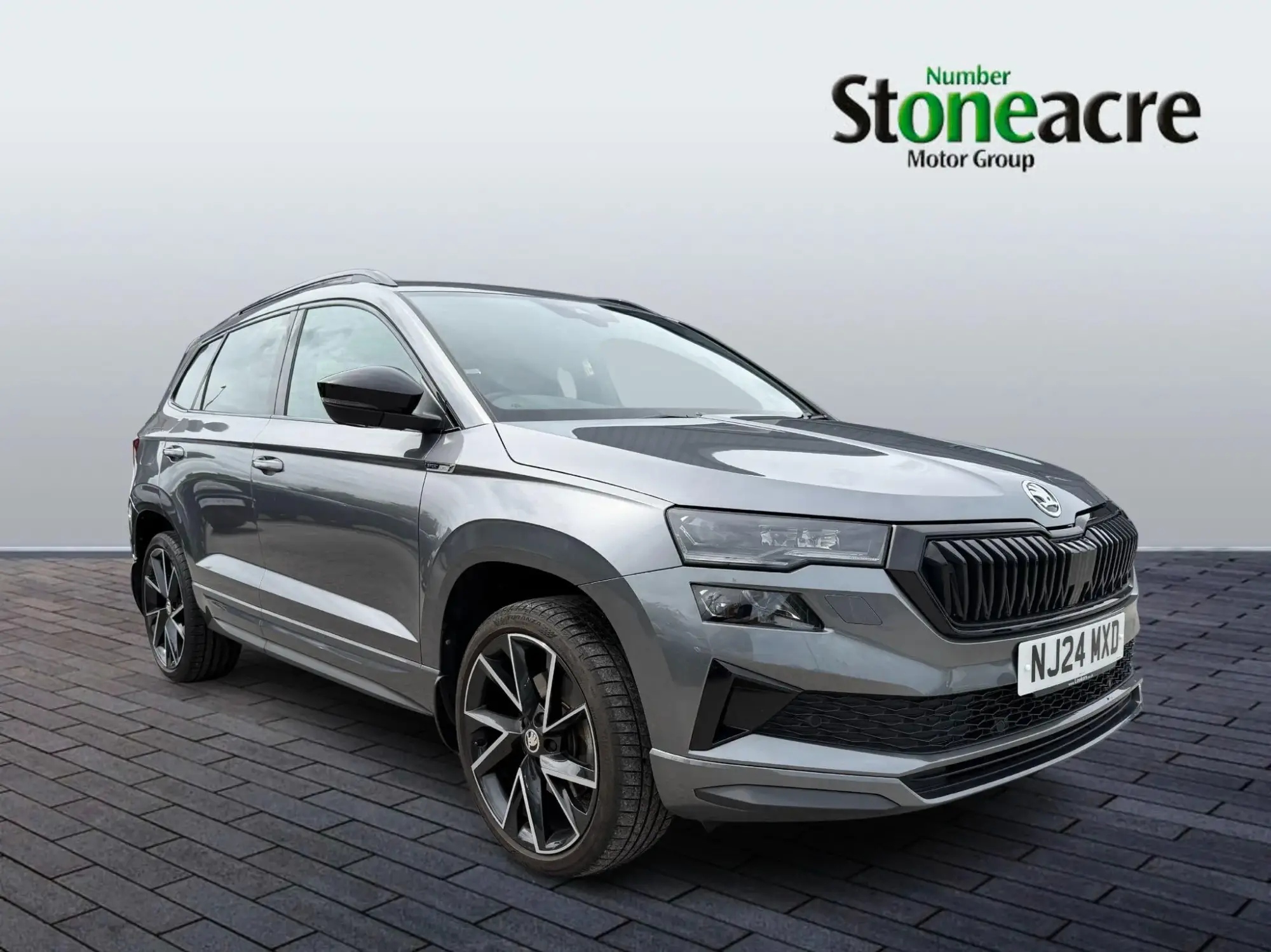 Skoda Karoq 1.5 TSI ACT SportLine Euro 6 (s/s) 5dr NJ24MXD Image 1