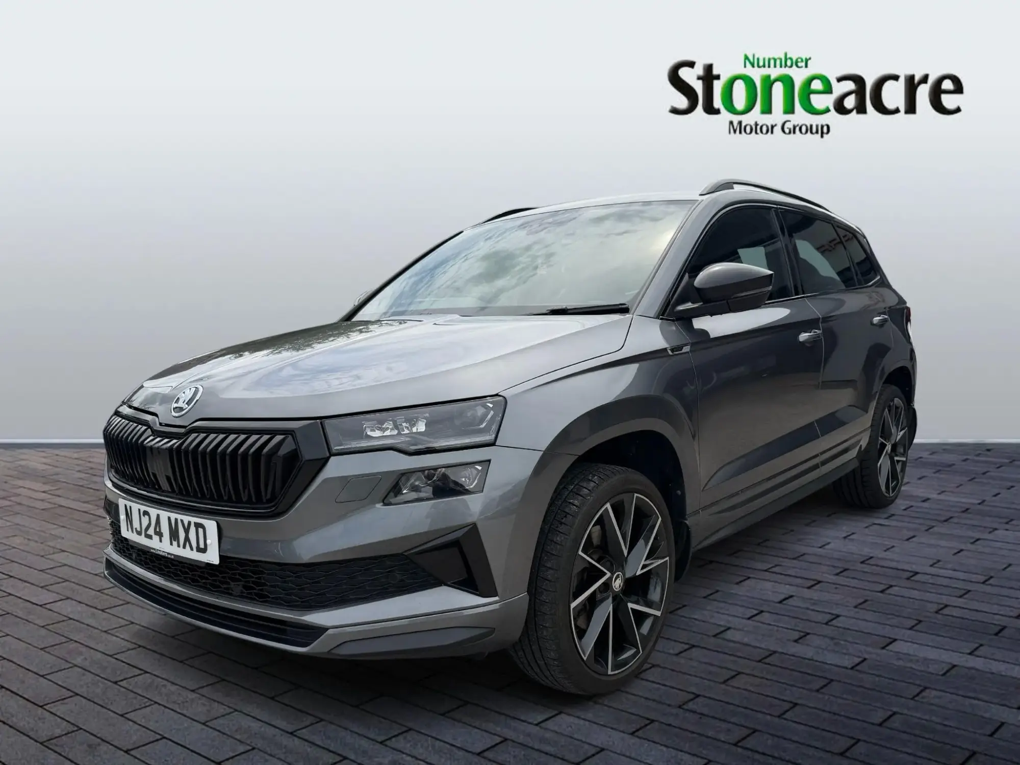 Skoda Karoq 1.5 TSI ACT SportLine Euro 6 (s/s) 5dr NJ24MXD Image 3