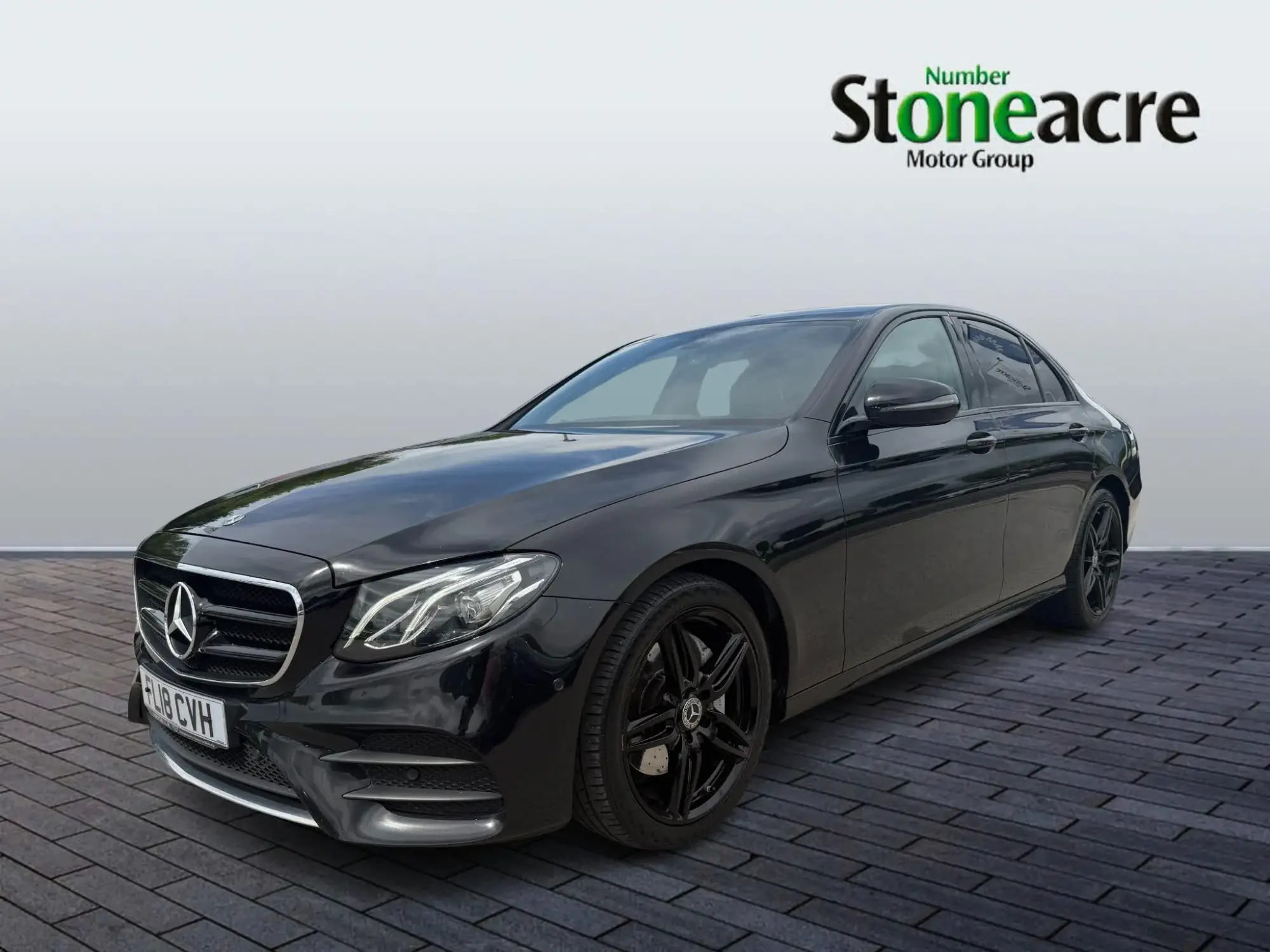 Mercedes-Benz E-Class E220d AMG Line 4dr 9G-Tronic FL18CVH Image 3