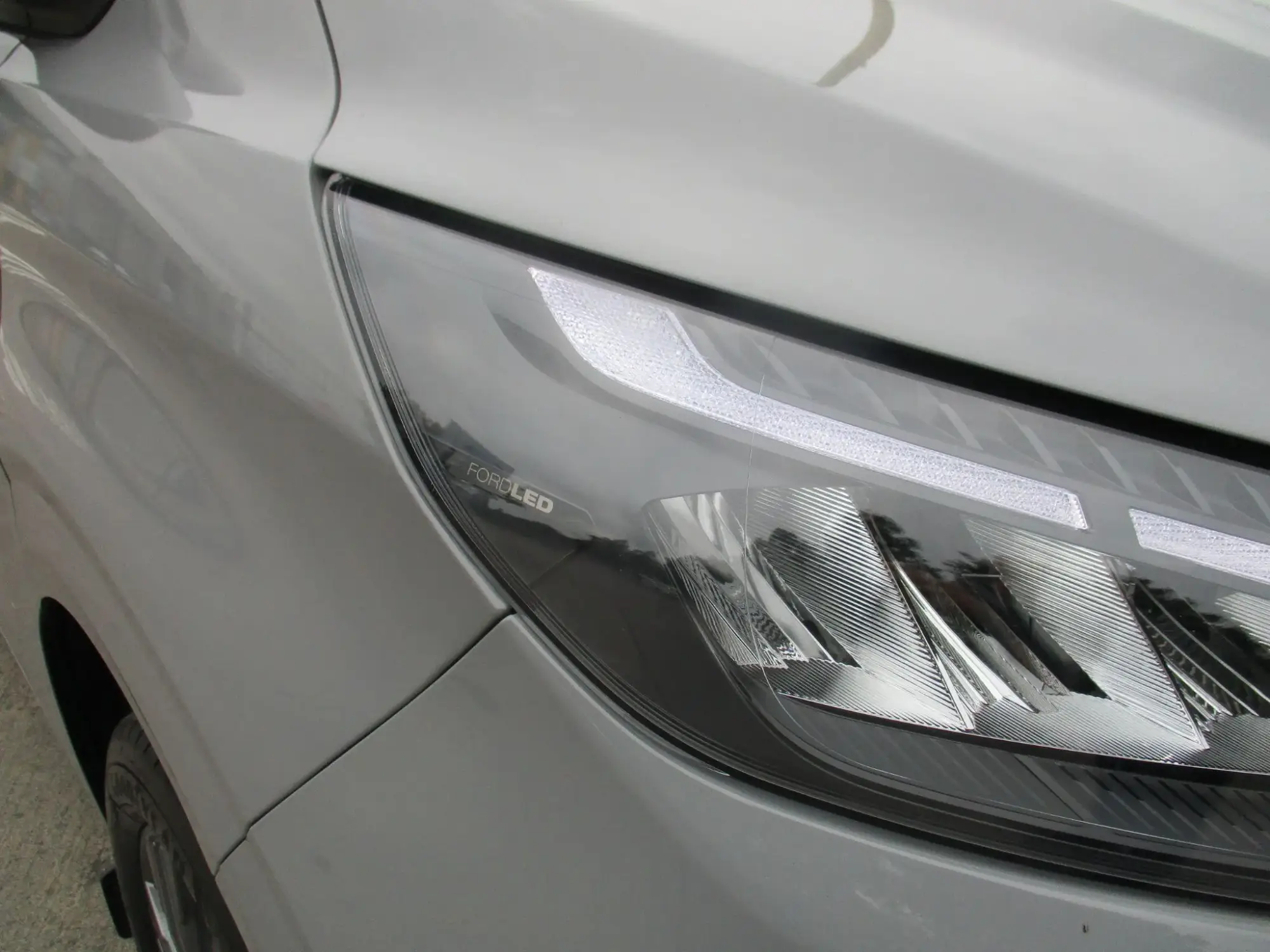 Ford Transit Custom Image 4